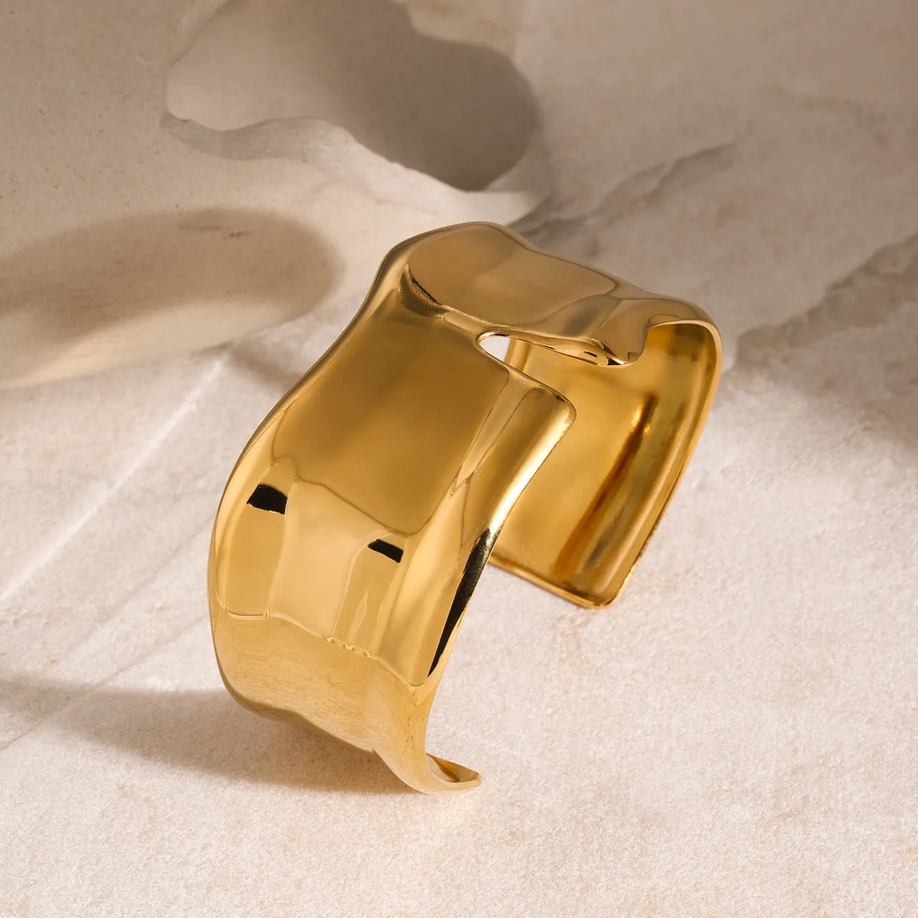 Women's Gold Bracelet Minimalist Stainless Steel 18k Gold sold by Hensley London product image thumbnail 4