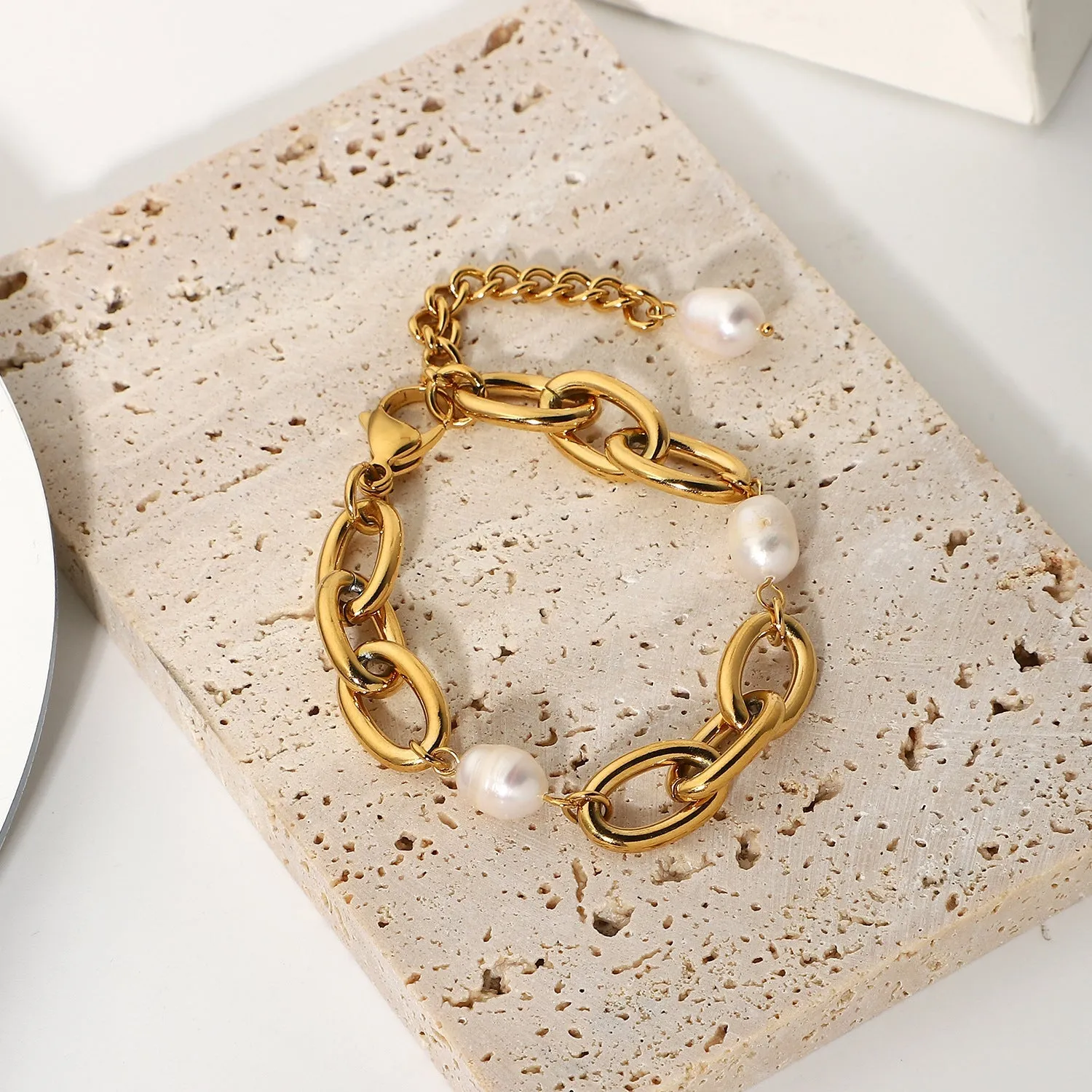 Women's Freshwater Pearl Bracelet Gold Stainless Steel sold by Hensley London product image thumbnail 4