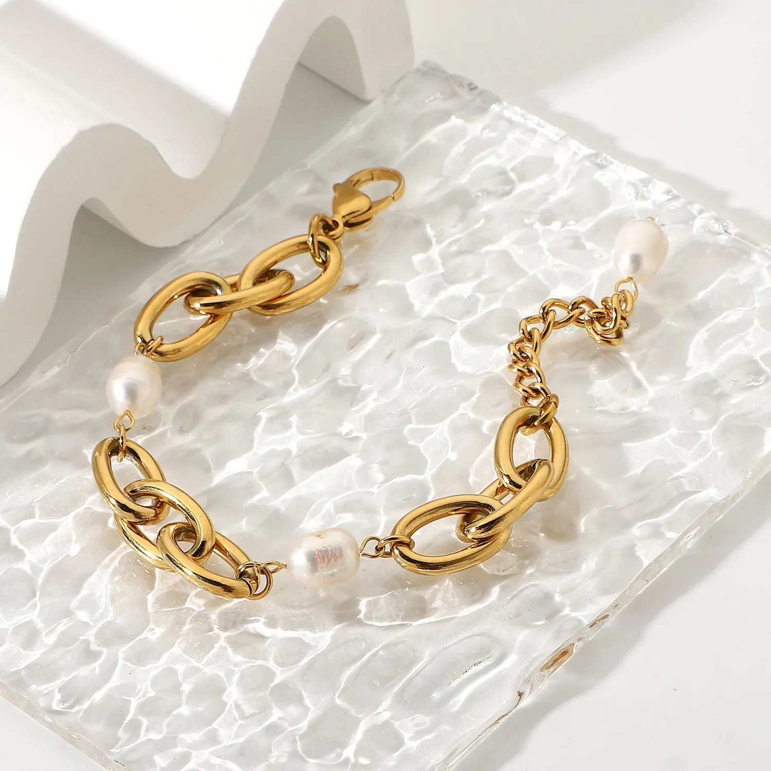 Women's Freshwater Pearl Bracelet Gold Stainless Steel sold by Hensley London product image thumbnail 5