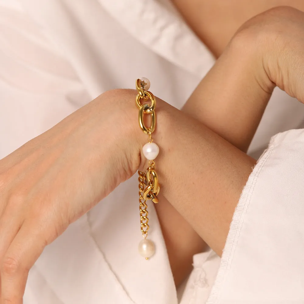 Women's Freshwater Pearl Bracelet Gold Stainless Steel sold by Hensley London product image thumbnail 3