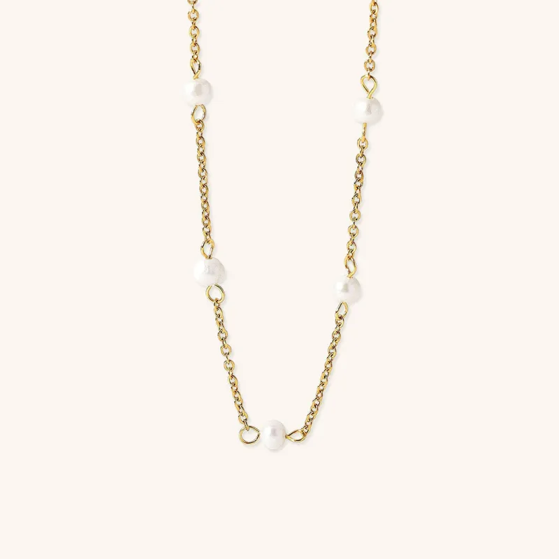 Elegant Gold Pearl Necklace with Freshwater Pearls – 18k Gold Plated, Hypoallergenic, 18-Inch Length sold by Hensley London
