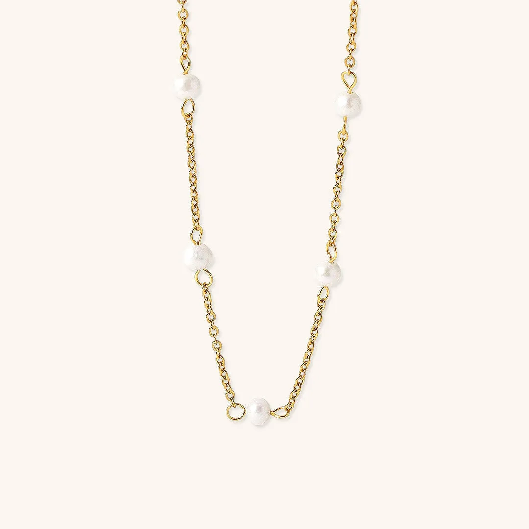 Elegant Gold Pearl Necklace with Freshwater Pearls – 18k Gold Plated, Hypoallergenic, 18-Inch Length sold by Hensley London
