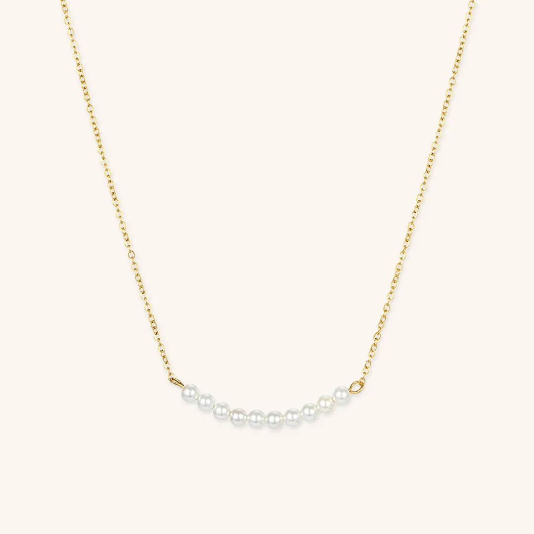 Elegant Freshwater Pearl Necklace with 18k Gold Plating – Timeless Accessory for Any Occasion sold by Hensley London