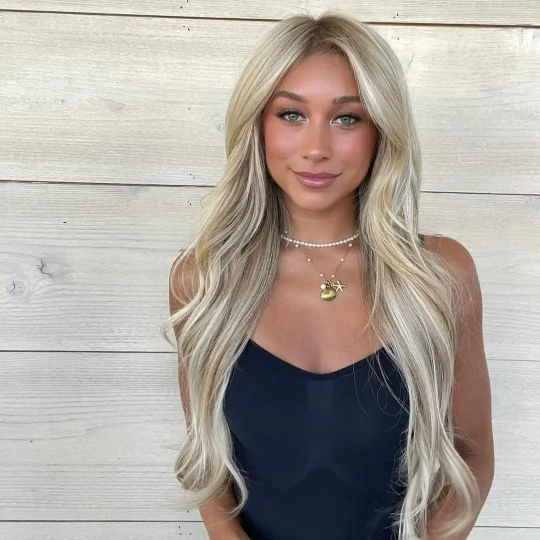 Freshwater Pearl Choker Necklace with Waterproof Gold Chain – Elegant Accessory for Any Occasion sold by Hensley London product image thumbnail 3