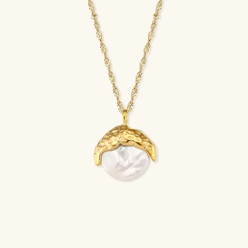 Elegant 18K Gold Pearl Necklace – Waterproof, Hypoallergenic, and Timeless Design sold by Hensley London