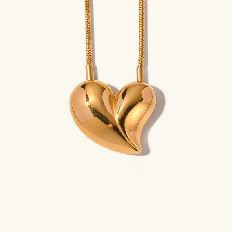 Gold Heart Pendant Necklace – 18k Gold-Plated Stainless Steel, Waterproof, Elegant Jewelry for Women sold by Hensley London