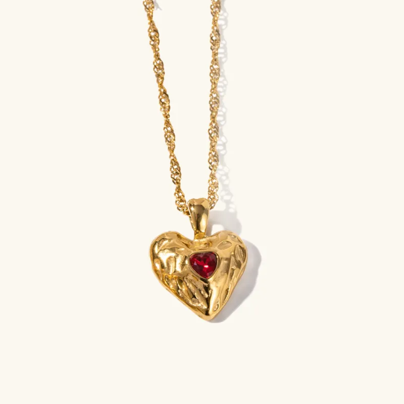 Gold Heart Necklace for Women – 18K Gold Plated Twisted Chain, Hypoallergenic and Waterproof Design sold by Hensley London