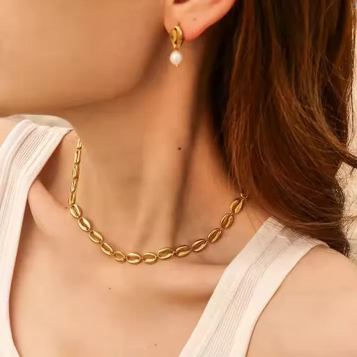 Gold Seashell Necklace for Women – 18k Gold-Plated, Waterproof, Hypoallergenic, 16-Inch Adjustable Chain sold by Hensley London product image thumbnail 3