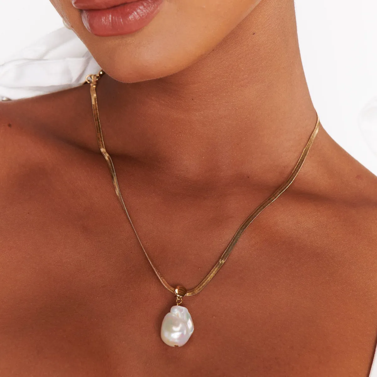 Modern Herringbone Pearl Necklace with 18k Gold Plating – Waterproof and Hypoallergenic sold by Hensley London product image thumbnail 3