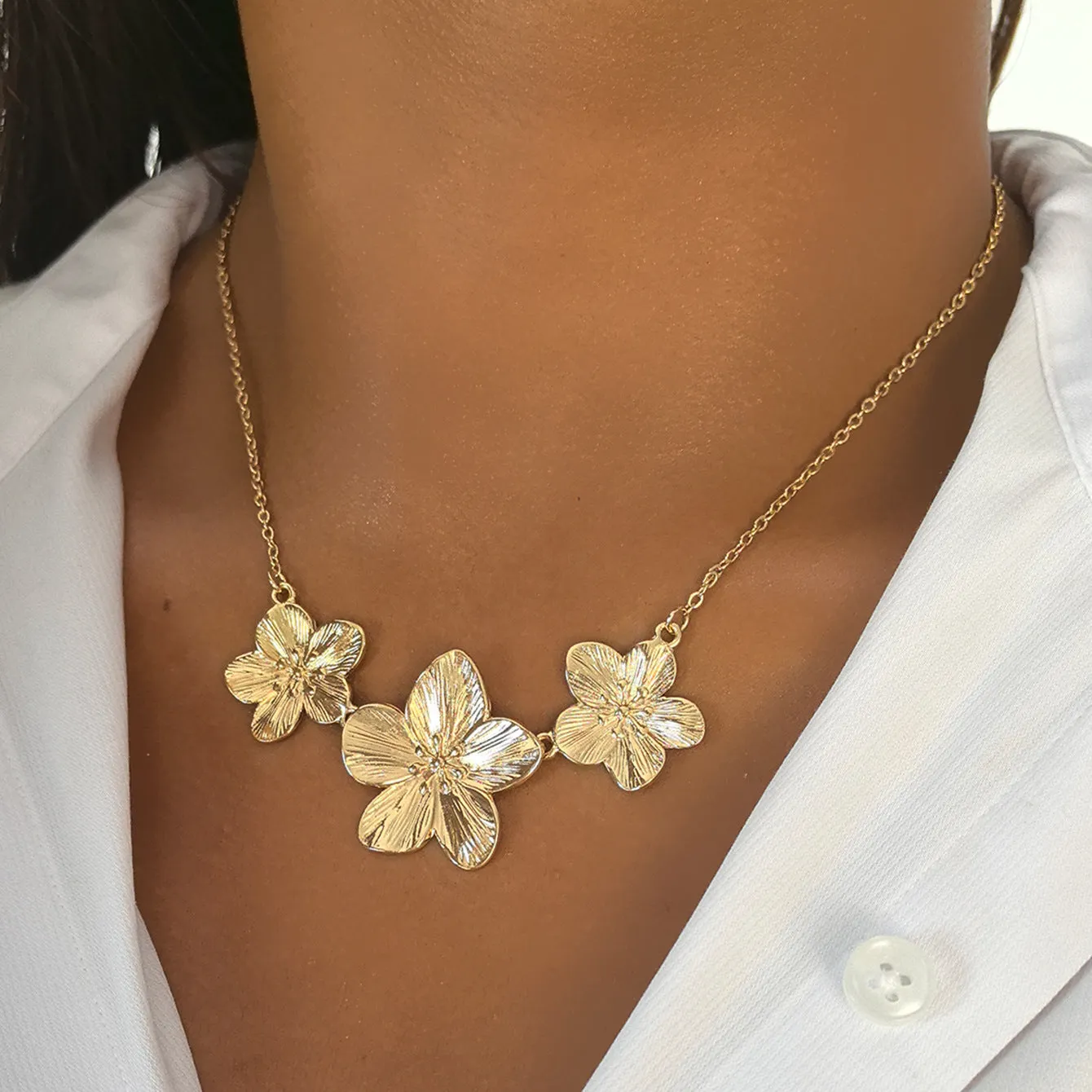 Gold Flower Necklace for Women – Bohemian Chic Design, Waterproof, Hypoallergenic, Stainless Steel with 18k Gold Plating, 18-Inch Length sold by Hensley London product image thumbnail 2