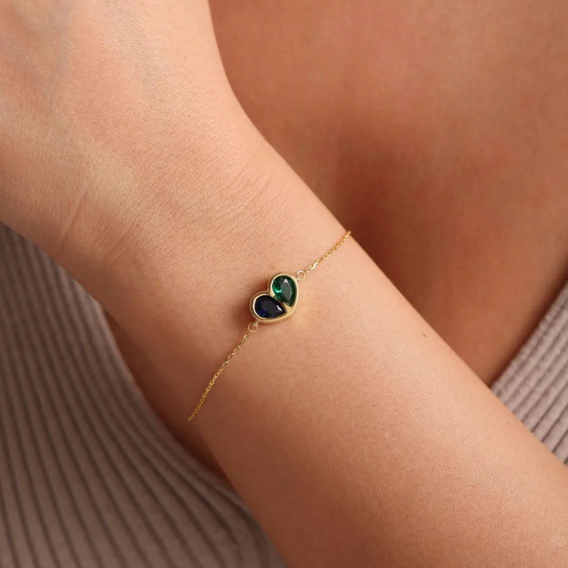 Birthstone Heart Necklace and Bracelet Set for Women, Customizable Hypoallergenic Jewelry with Zircon Accents sold by Hensley London product image thumbnail 4