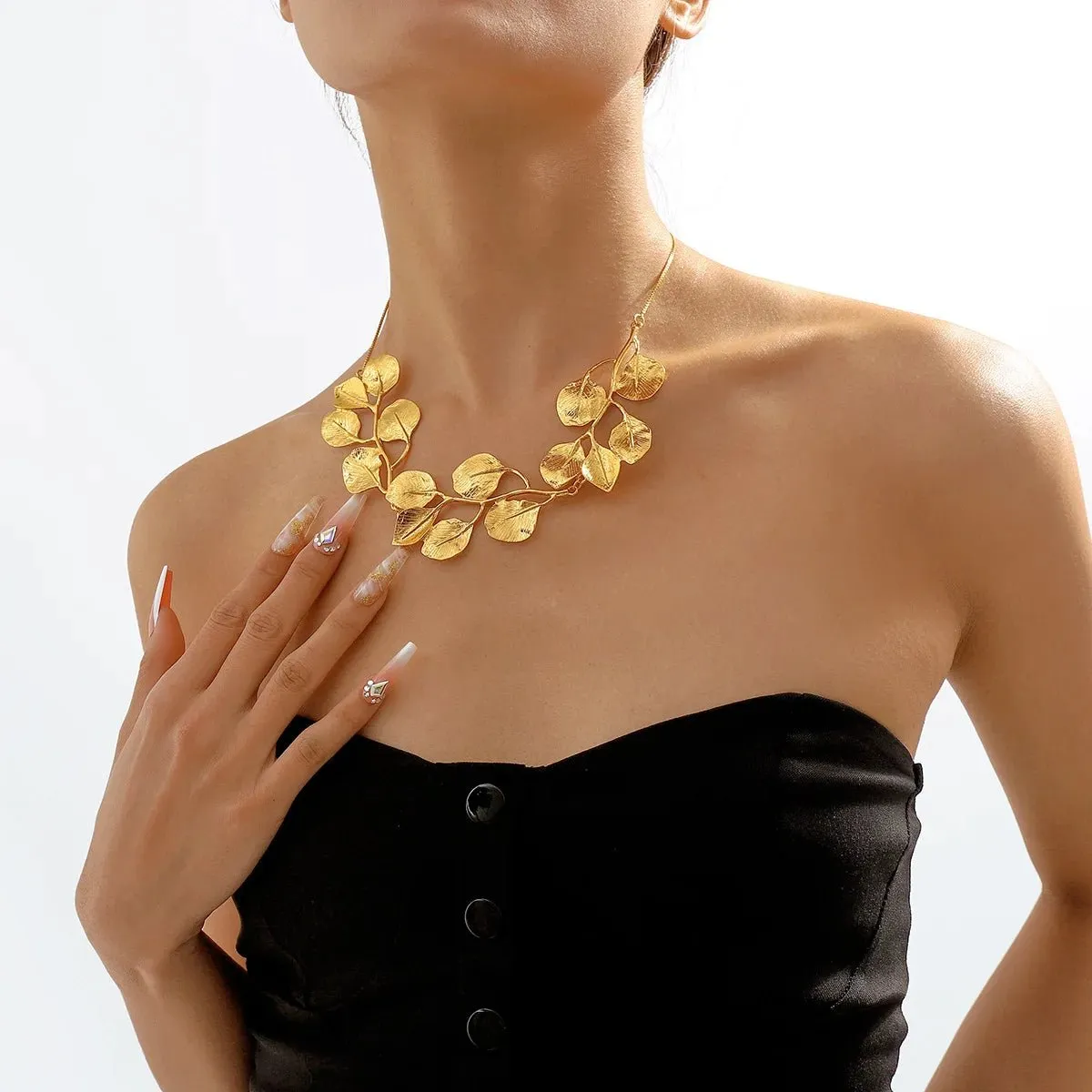 Nature's Leaf Statement Necklace in Gold and Silver – Elegant Organic Design sold by Hensley London product image thumbnail 3
