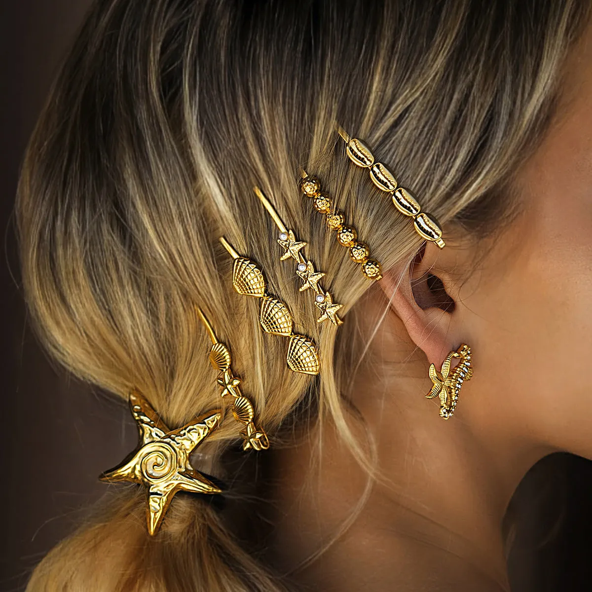 Gold Seashell Hair Clip with Coral Beads – Hypoallergenic, Waterproof, Lightweight Accessory for Women sold by Hensley London product image thumbnail 3