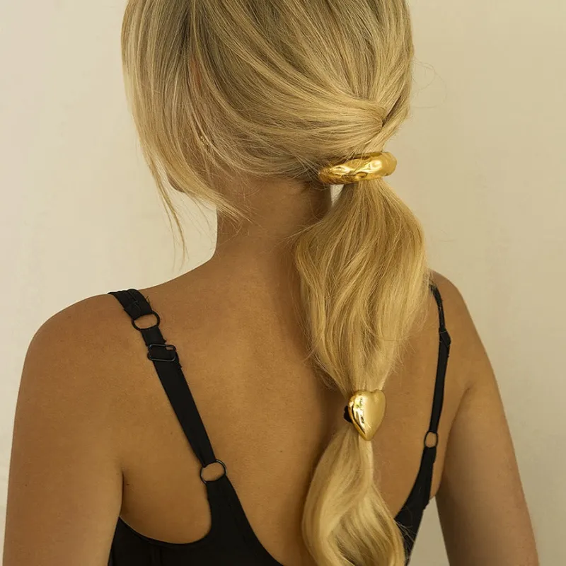 Chunky Gold Heart Hair Clip – Waterproof and Hypoallergenic Accessory sold by Hensley London