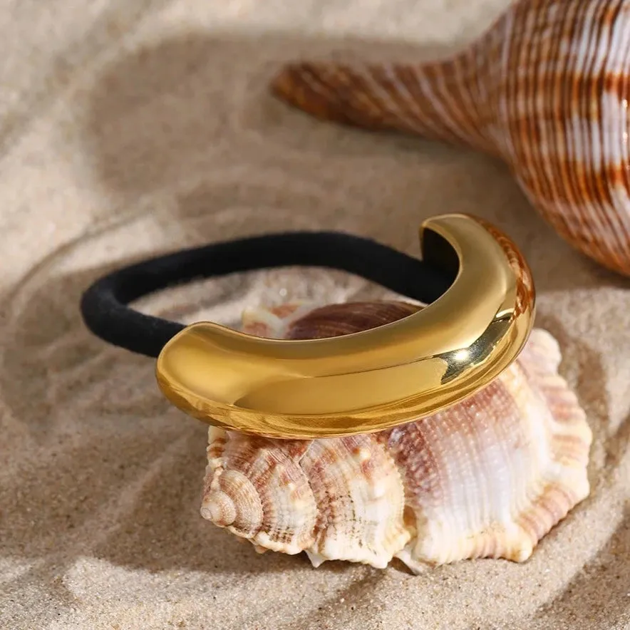 Glossy Arch Pony Cuff Hair Accessory – Minimalist Gold Band, Waterproof, Hypoallergenic, Lightweight Design sold by Hensley London product image thumbnail 3