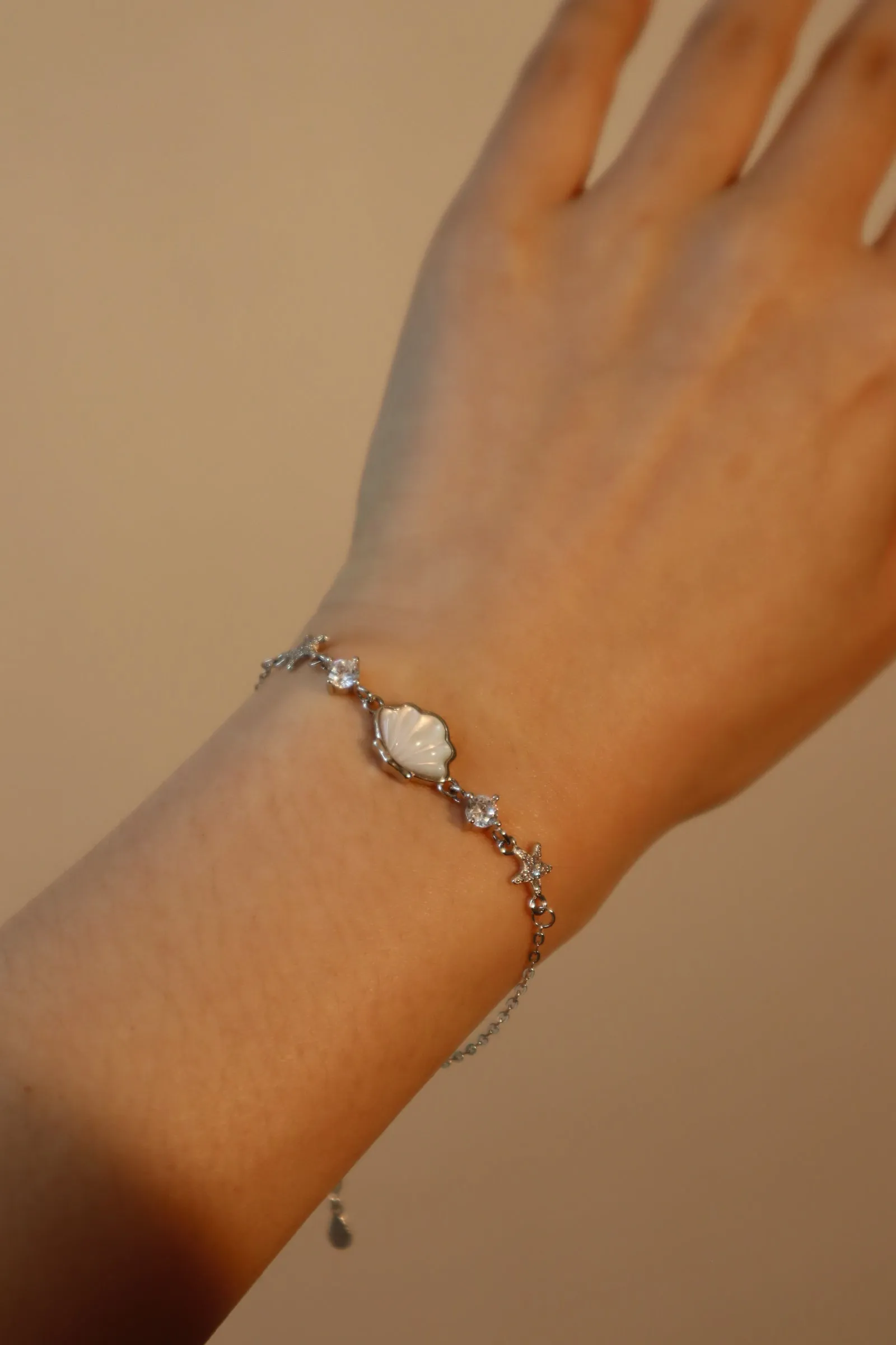 Unisex Bracelet Silver Sea Shell Zirconia Diamonds sold by Hensley London product image thumbnail 4