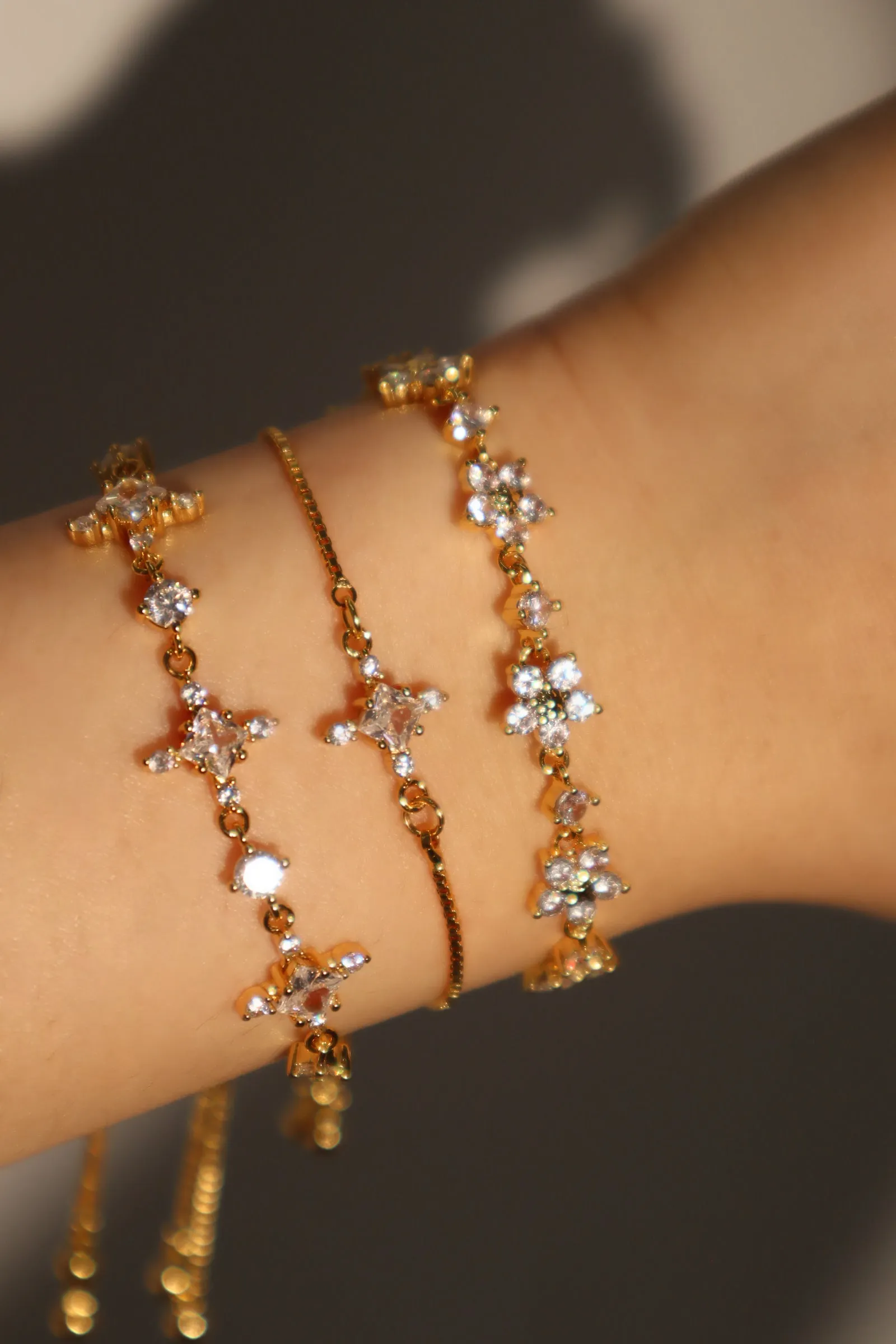 Women's Bracelet Gold Plated Zirconia Diamond Adjustable 10 in sold by Hensley London product image thumbnail 5