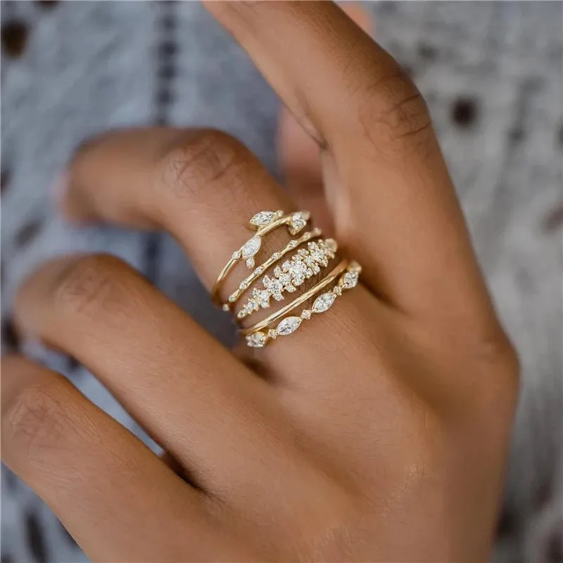 Women's Diamond Ring Gold Oval S925 Sterling Silver - Elegant Dainty Design made by Hensley London