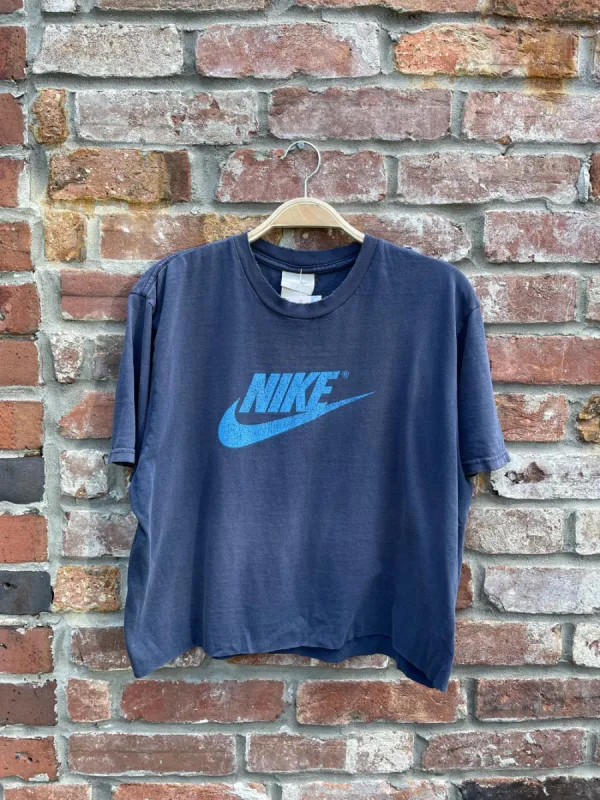 vintage 00s nike distressed crop tee sold by Good Market Thrift Store