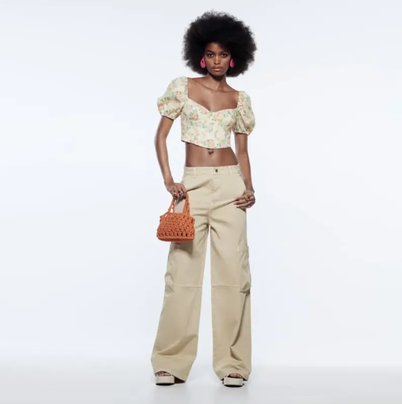 zara wide leg cargo pants sold by Good Market Thrift Store