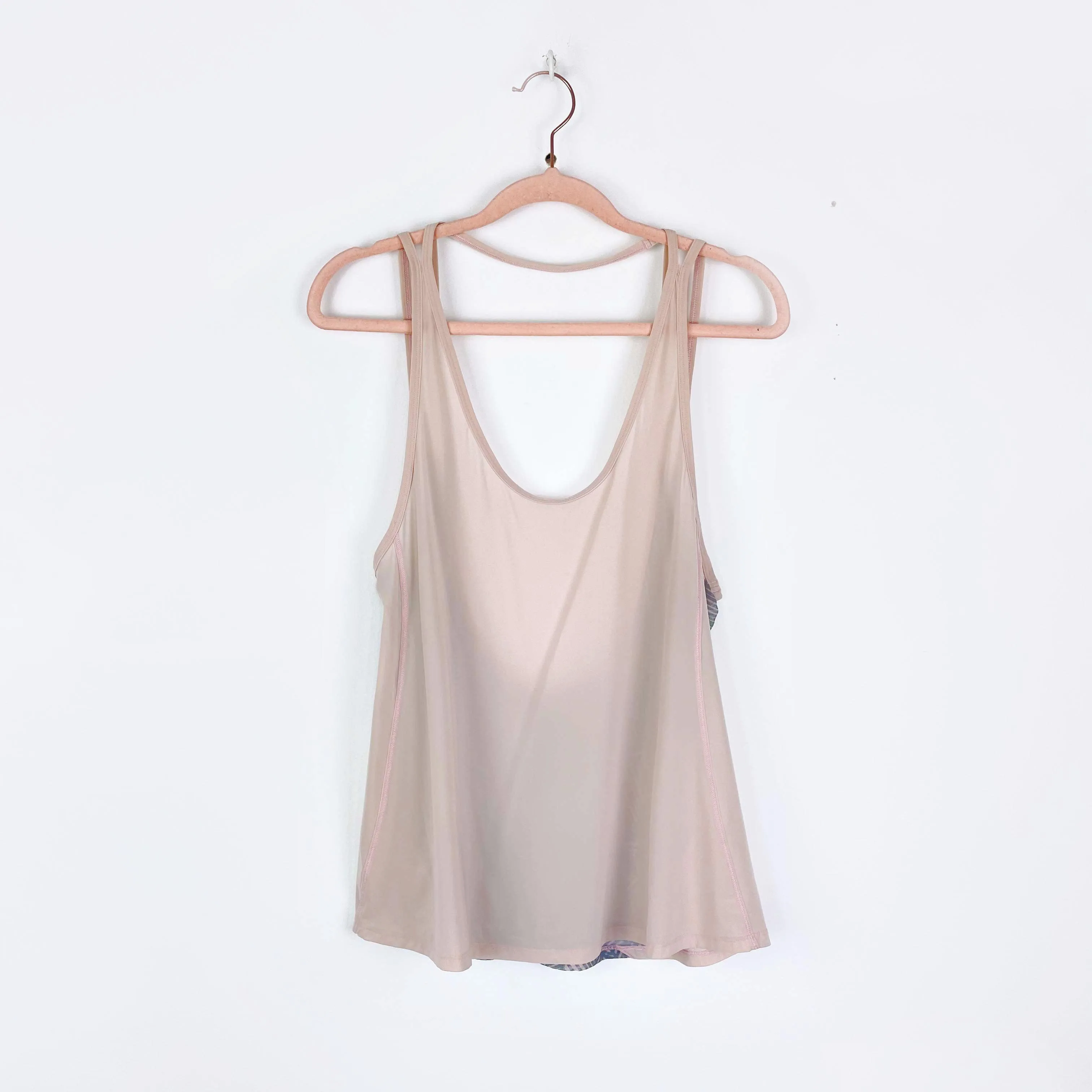 lululemon cool to street tank sold by Good Market Thrift Store product image thumbnail 3