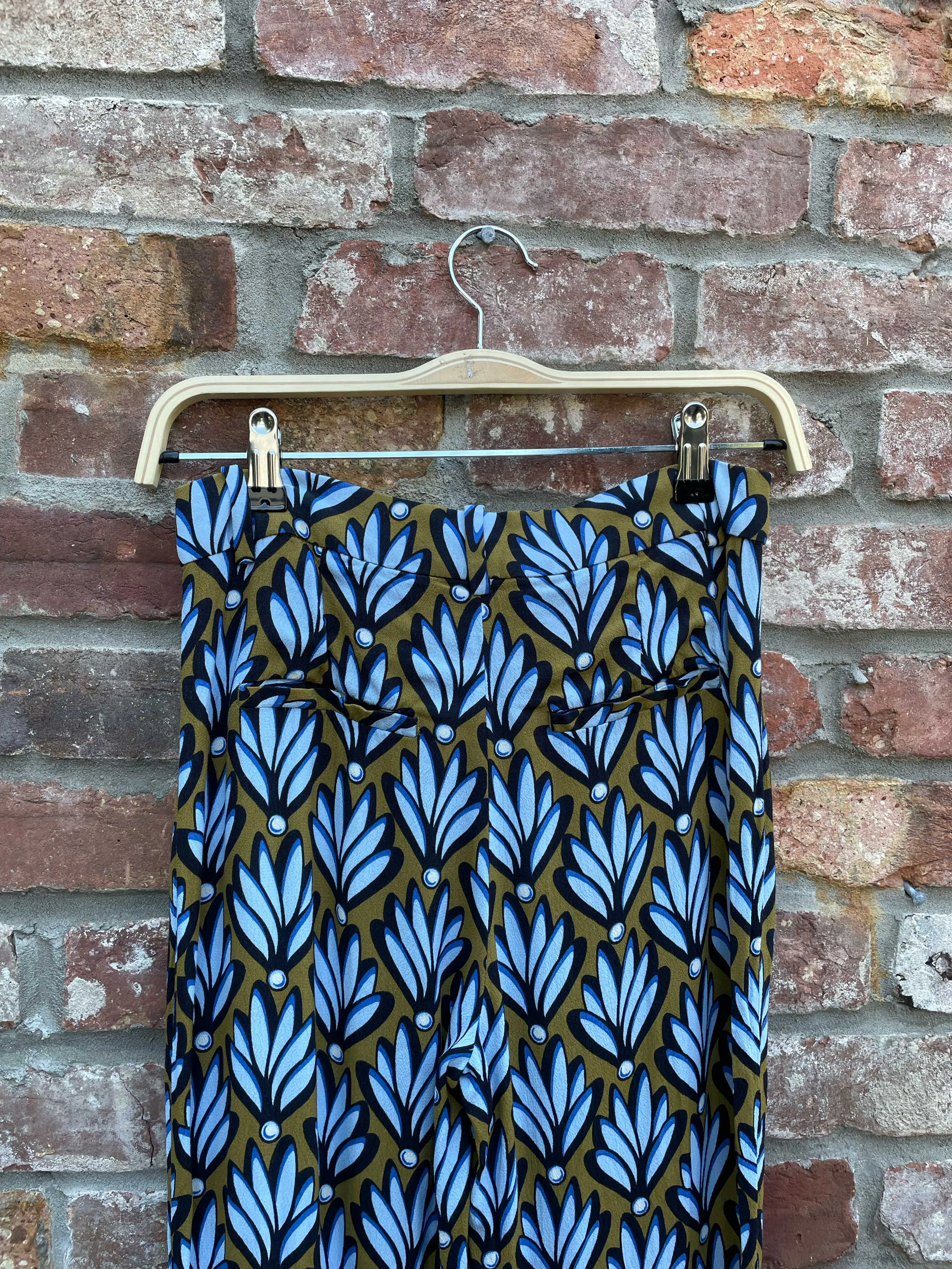 zara retro blue floral trousers sold by Good Market Thrift Store product image thumbnail 4