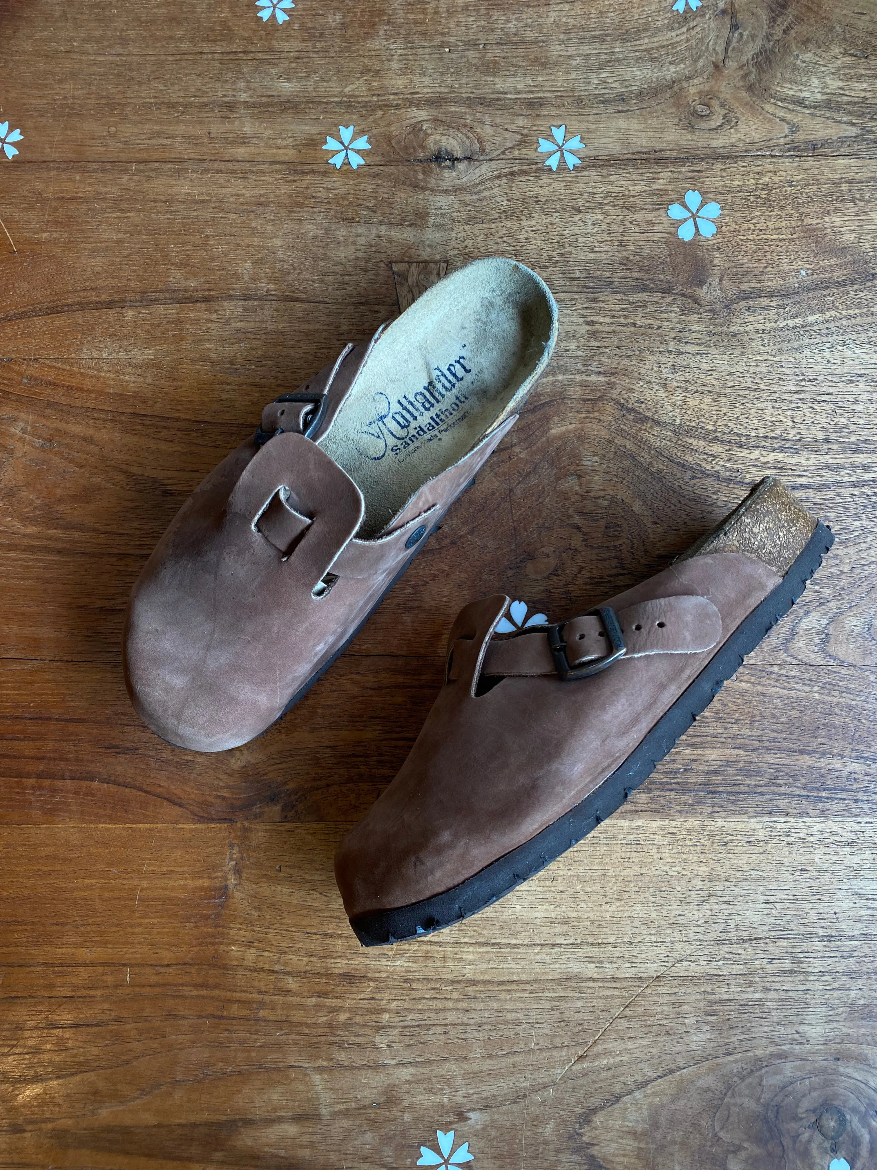 hollander leather boston clogs sold by Good Market Thrift Store