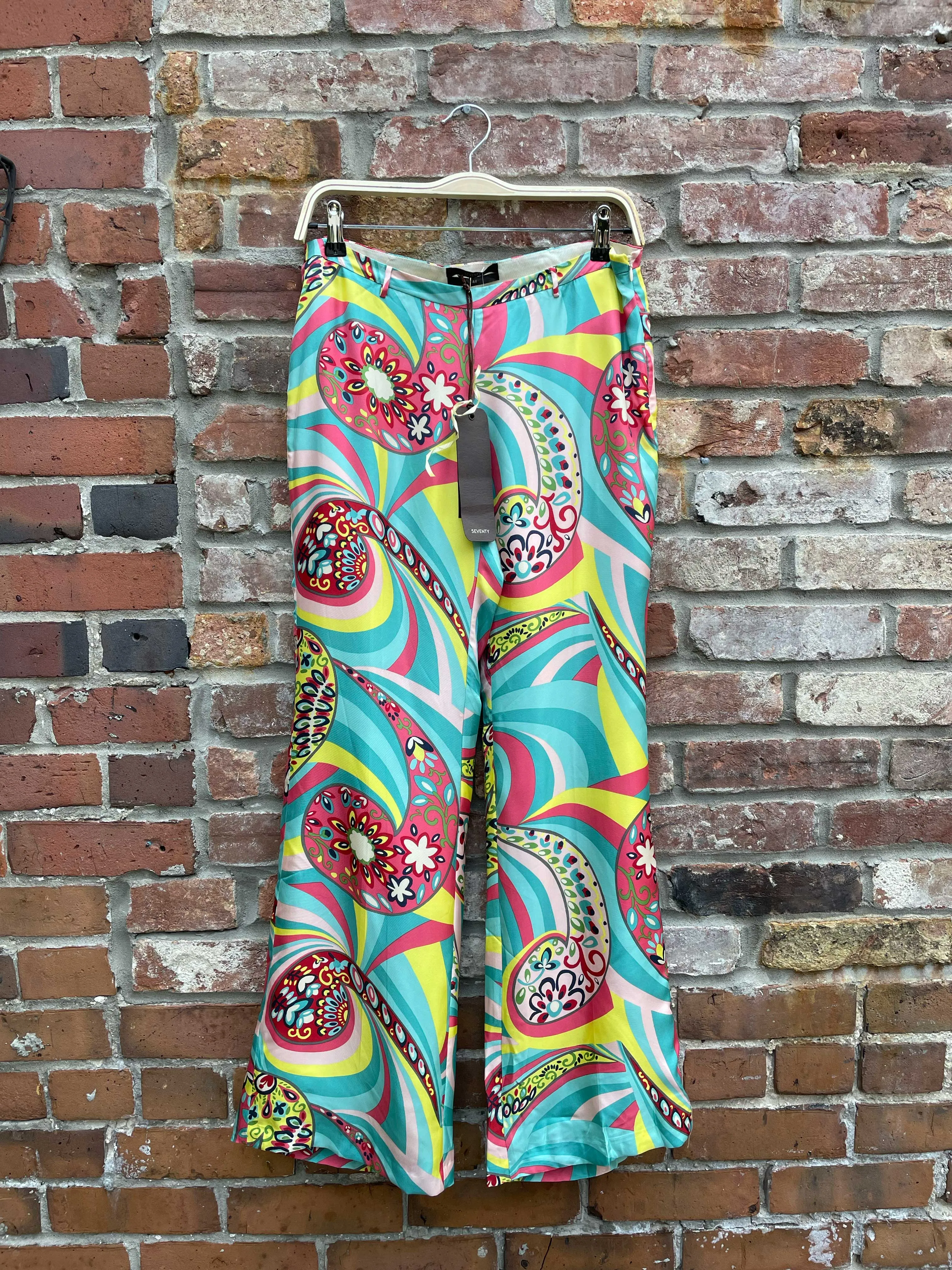 nwt seventy 100% silk groovy wide leg pant sold by Good Market Thrift Store