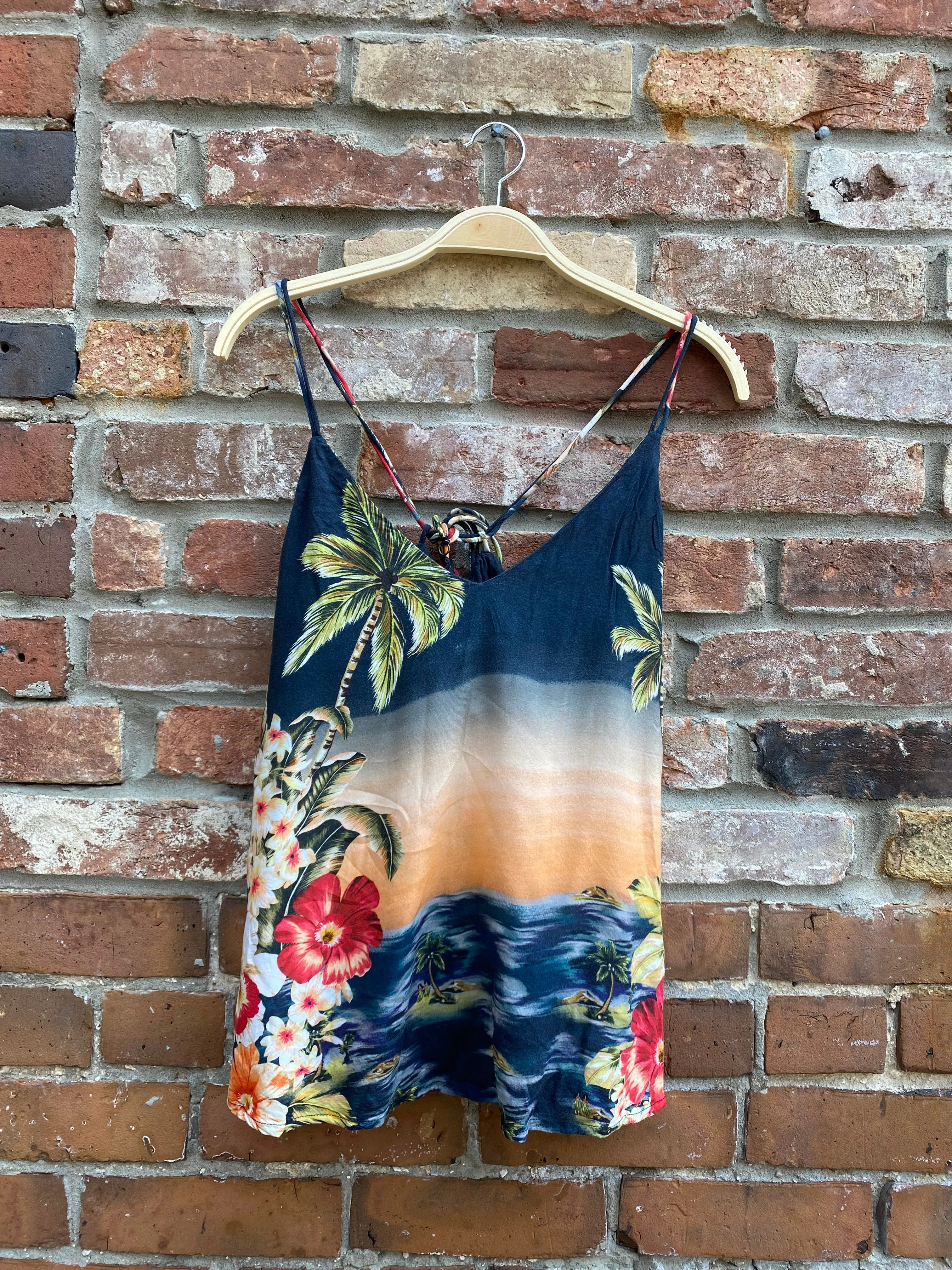 farm rio tropical sunset tank sold by Good Market Thrift Store