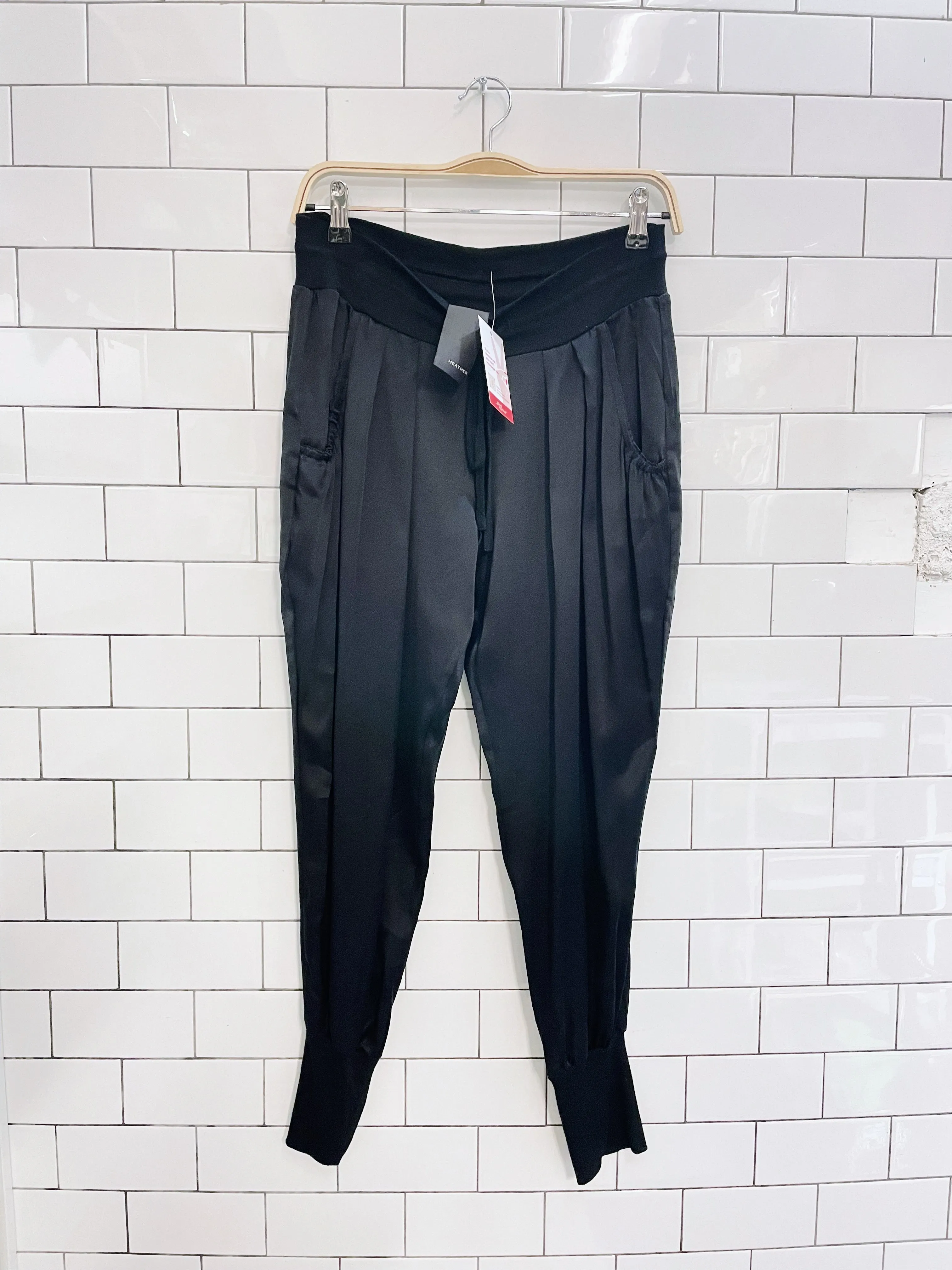 heather high rise pleated 100% silk jogger sold by Good Market Thrift Store product image thumbnail 2
