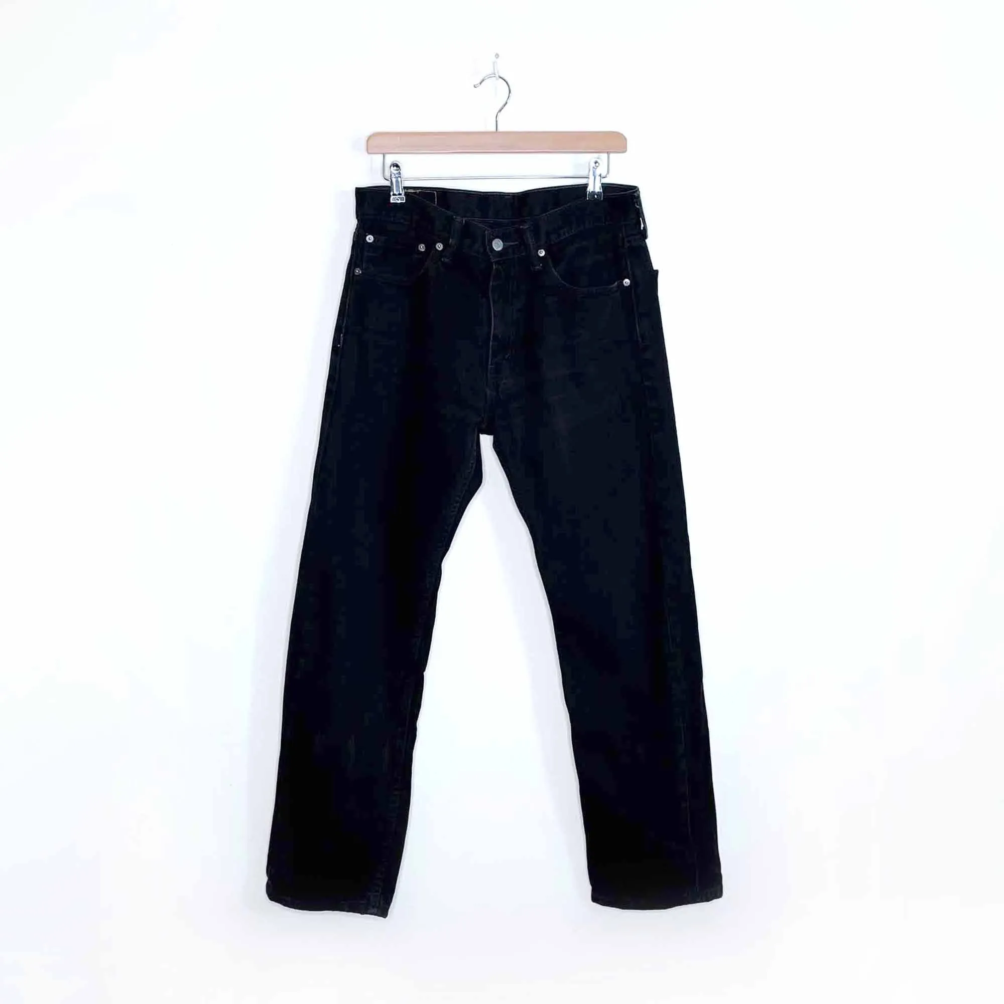 levi's mens black 505 straight regular fit jeans - size 33 sold by Good Market Thrift Store product image thumbnail 4