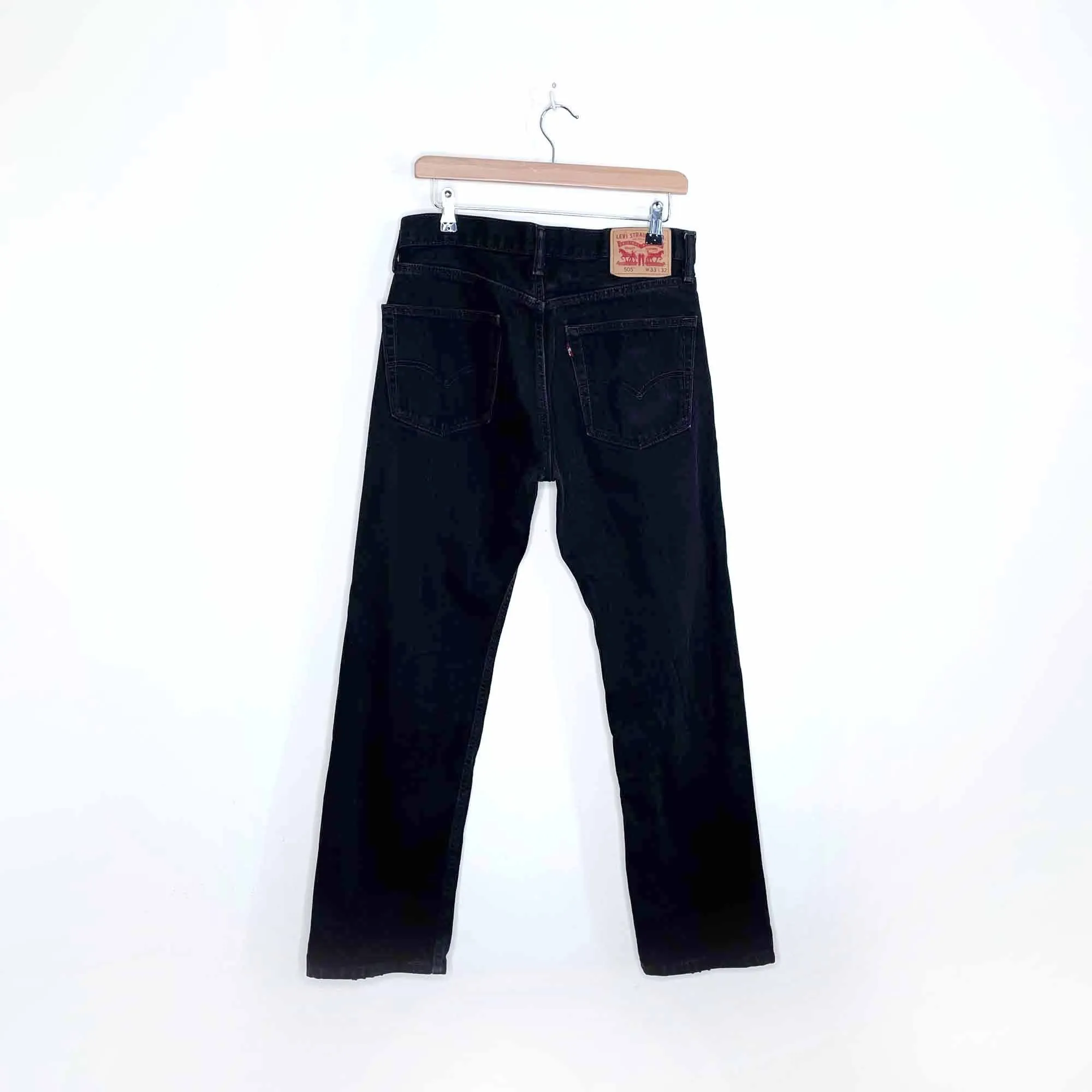 levi's mens black 505 straight regular fit jeans - size 33 sold by Good Market Thrift Store product image thumbnail 5