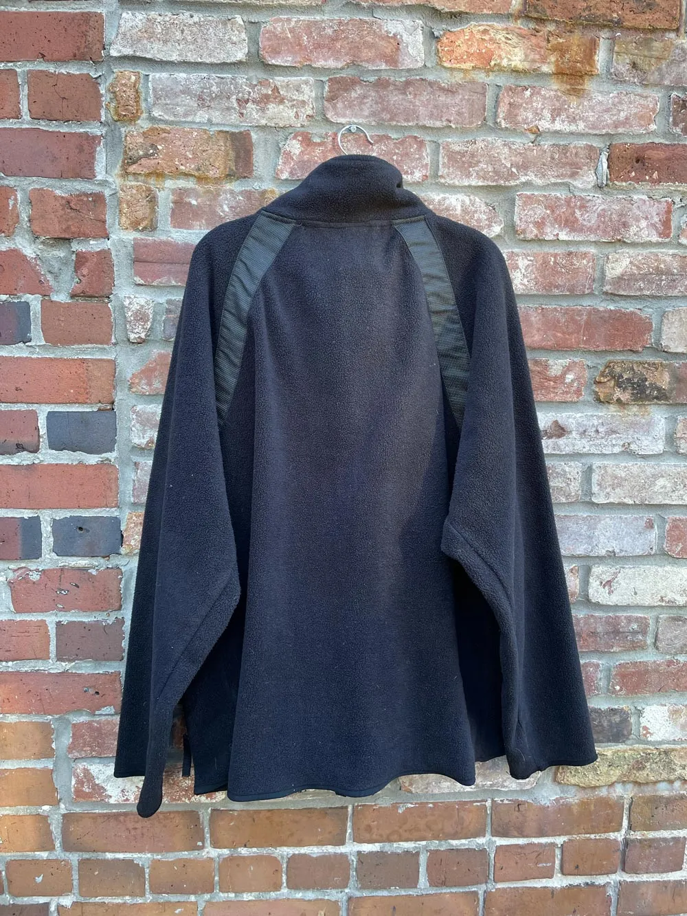 helly hansen nomad hi-vis fleece utility jacket sold by Good Market Thrift Store product image thumbnail 2