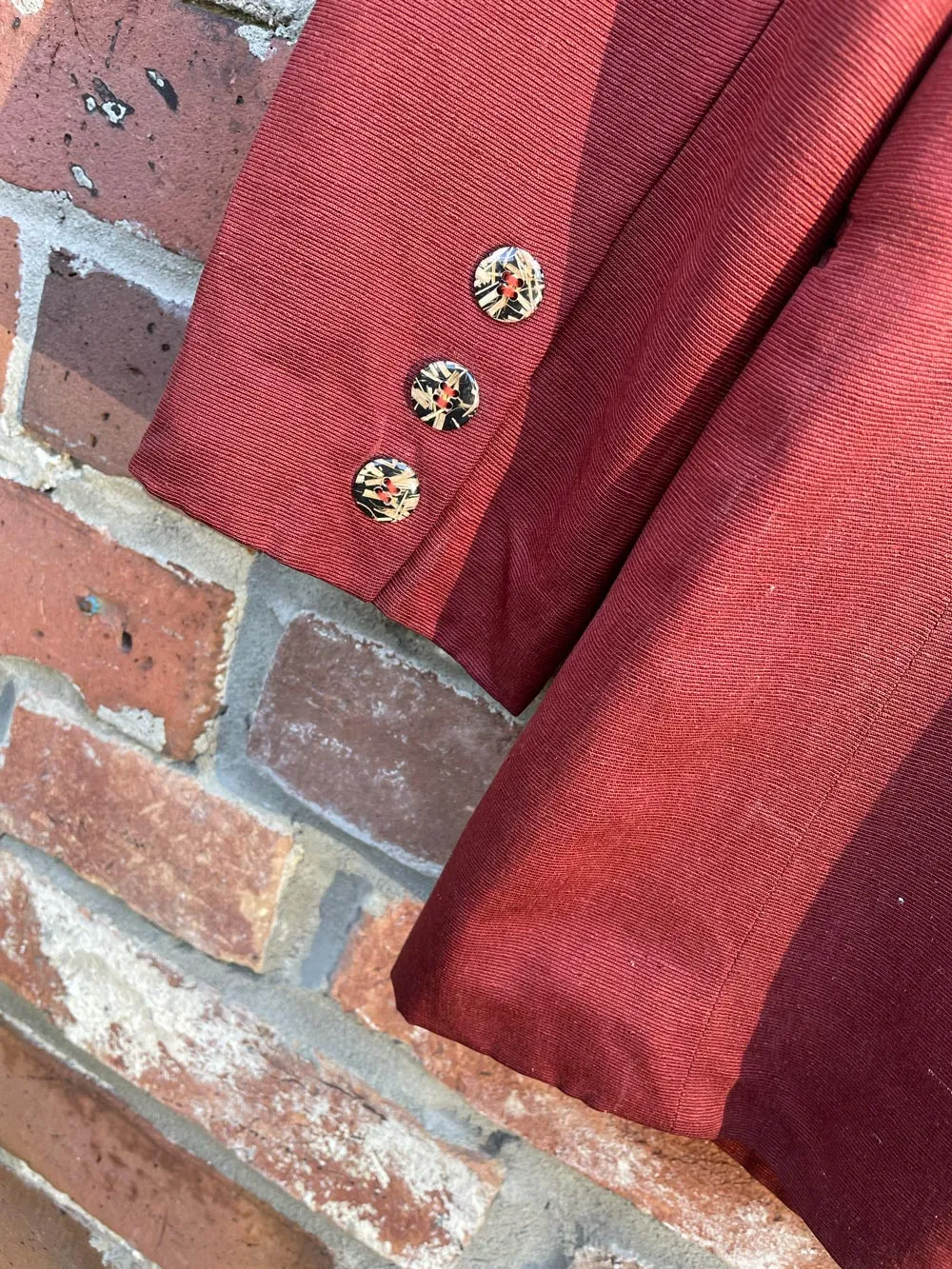 vintage ella 100% silk woven blazer sold by Good Market Thrift Store product image thumbnail 2