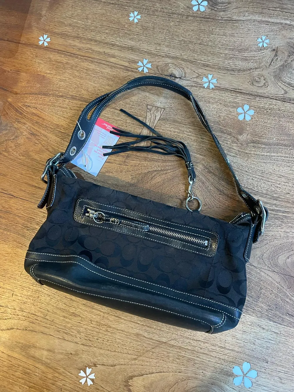 y2k coach 9363 signature canvas shoulder bag sold by Good Market Thrift Store product image thumbnail 3