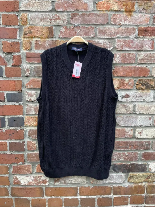 roundtree & yorke cotton-wool sweater vest sold by Good Market Thrift Store