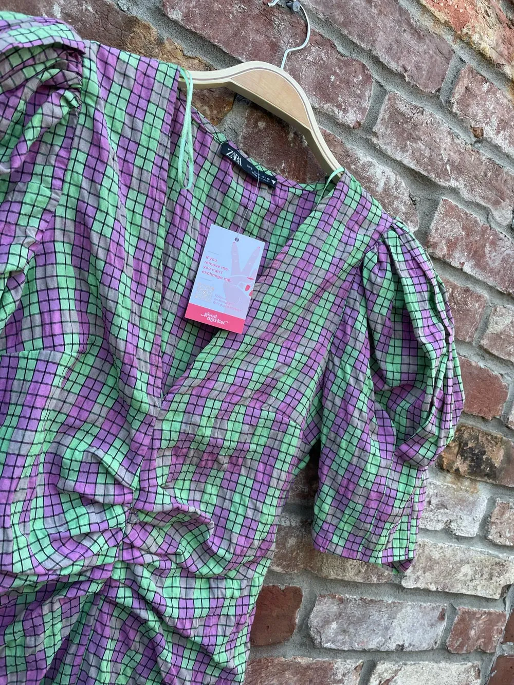 zara plaid print puff sleeve midi dress sold by Good Market Thrift Store product image thumbnail 5