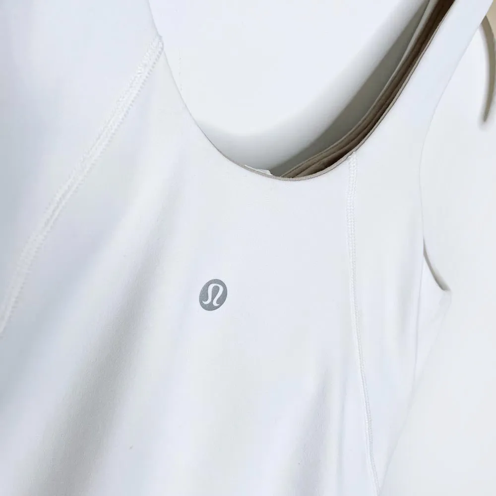 lululemon 2022 align waist length tank nulu sold by Good Market Thrift Store product image thumbnail 5
