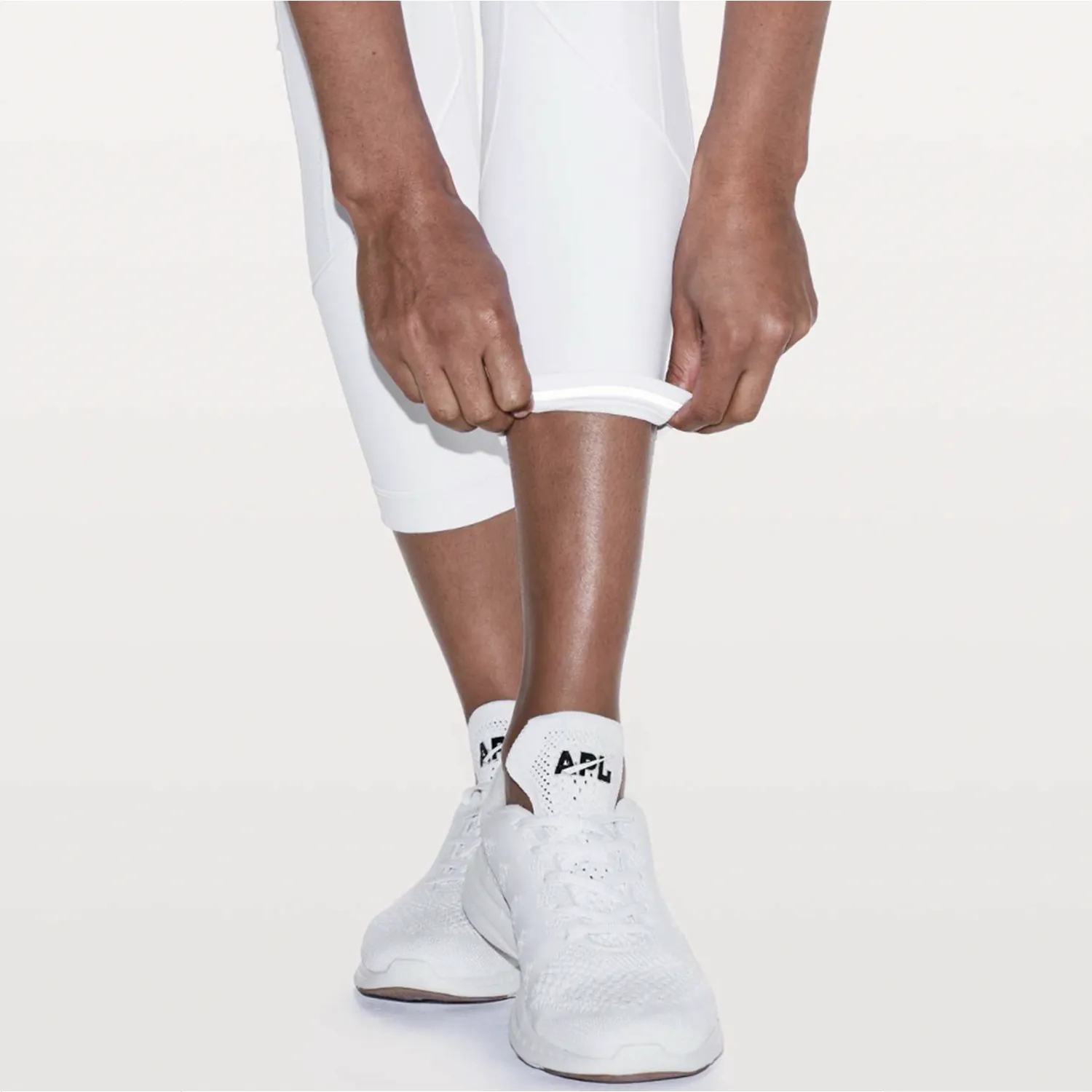 lululemon 2018 all the right places crop luxtreme sold by Good Market Thrift Store product image thumbnail 3