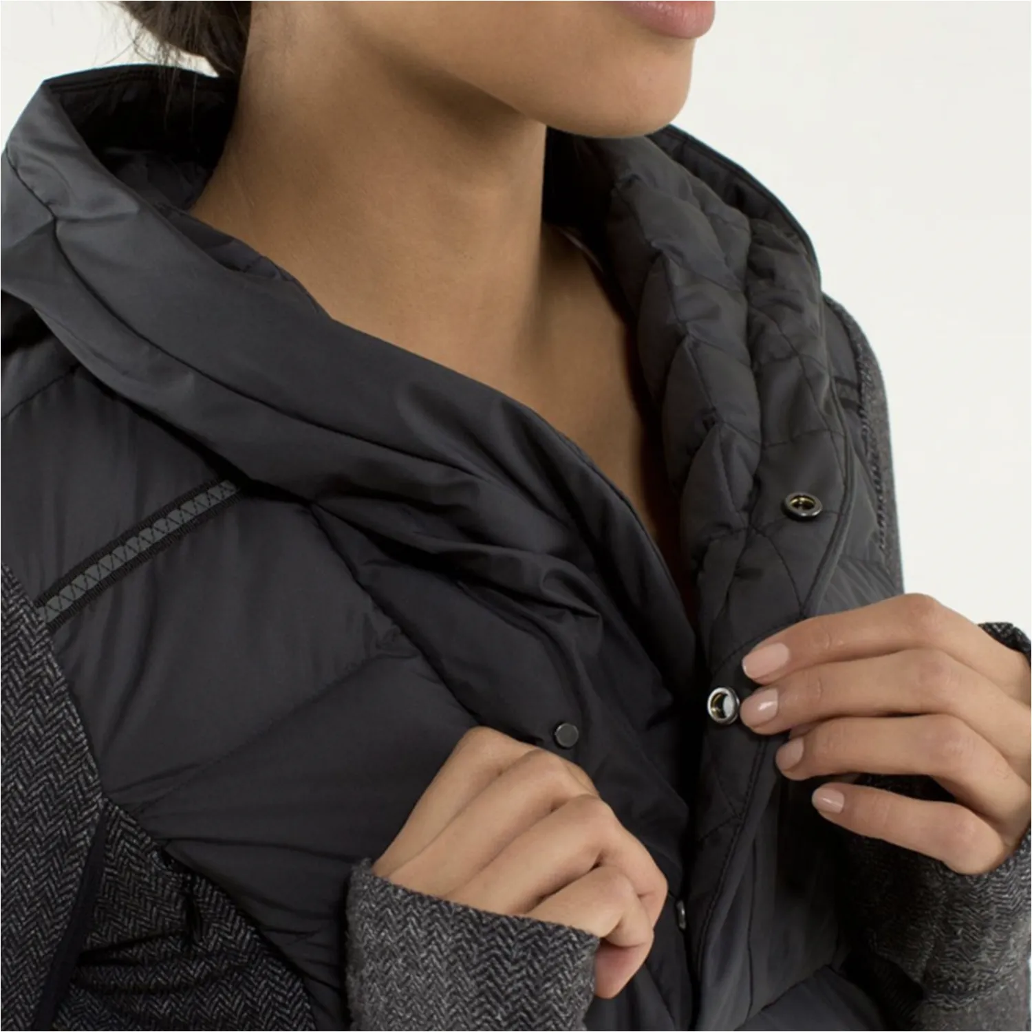 lululemon fluff off pullover puffer rulu + goose down sold by Good Market Thrift Store product image thumbnail 3
