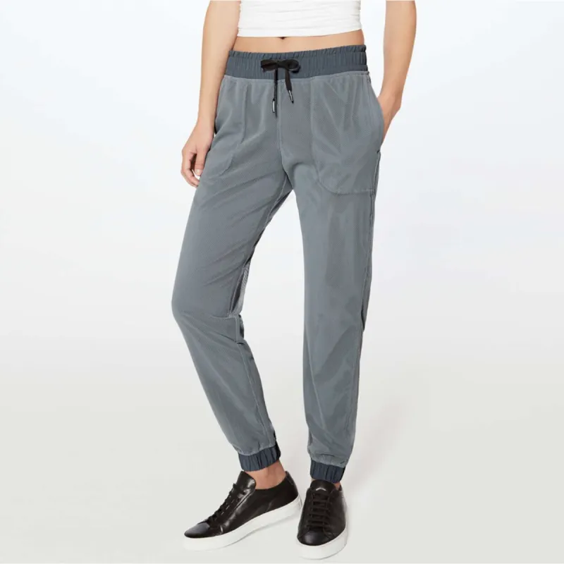 lululemon modern jogger mesh pant sold by Good Market Thrift Store