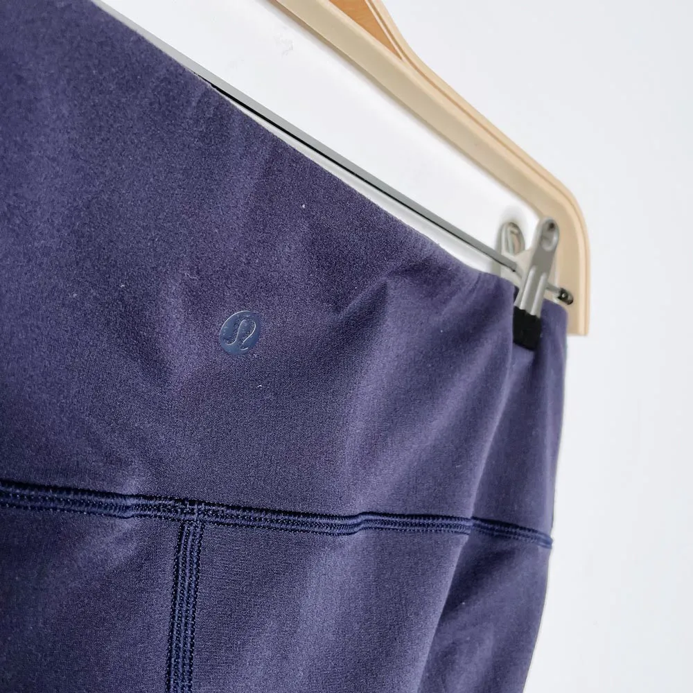 lululemon 2017 reveal tight mesh lycra sold by Good Market Thrift Store product image thumbnail 4