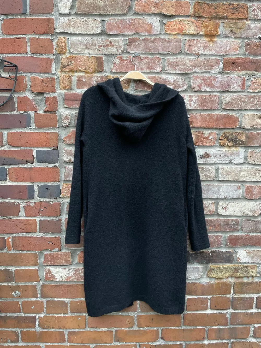 the group babaton ammonius alpaca-wool cardigan sold by Good Market Thrift Store product image thumbnail 4