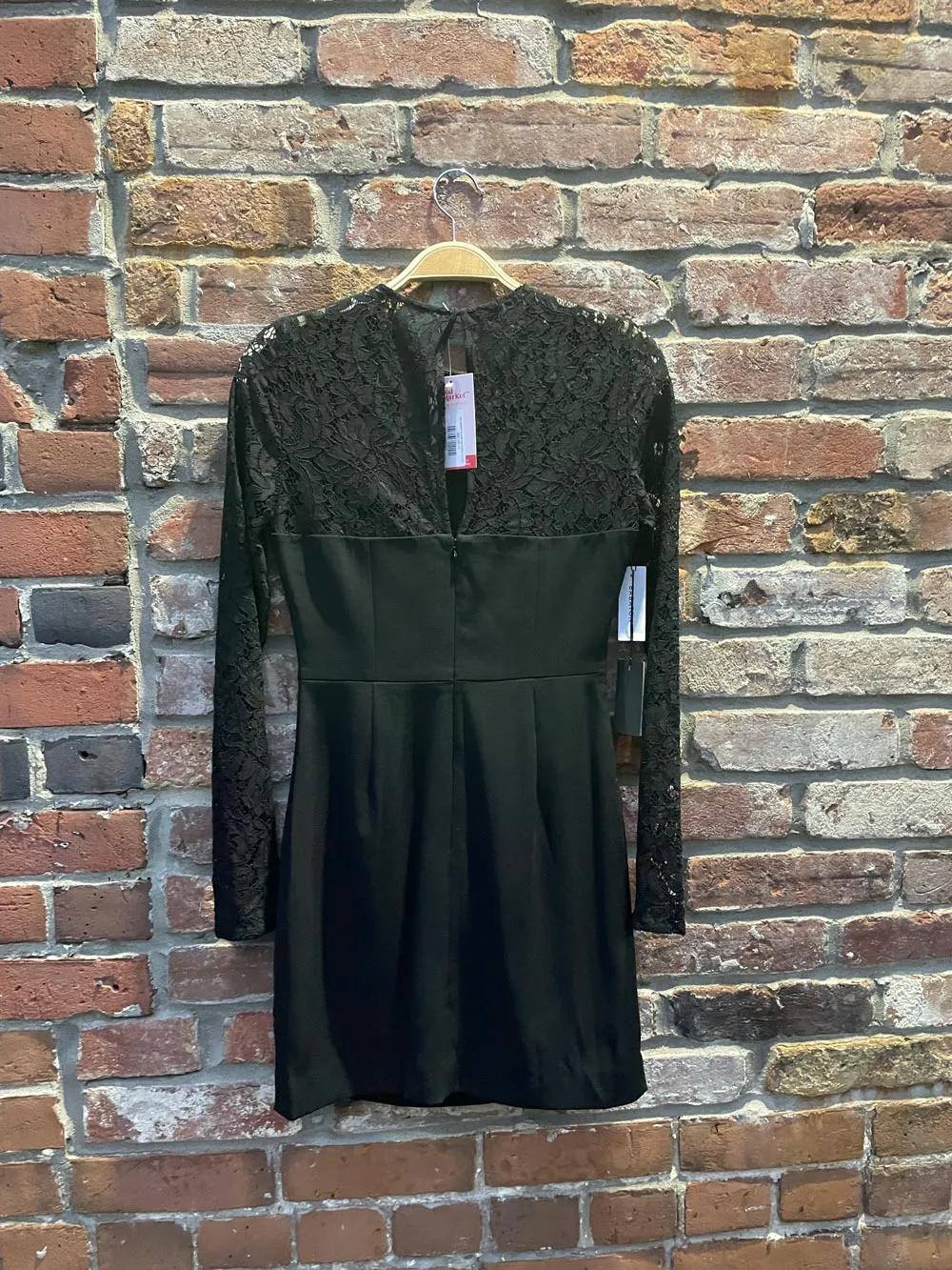 nwt babaton masaki lace detail mini dress sold by Good Market Thrift Store product image thumbnail 4