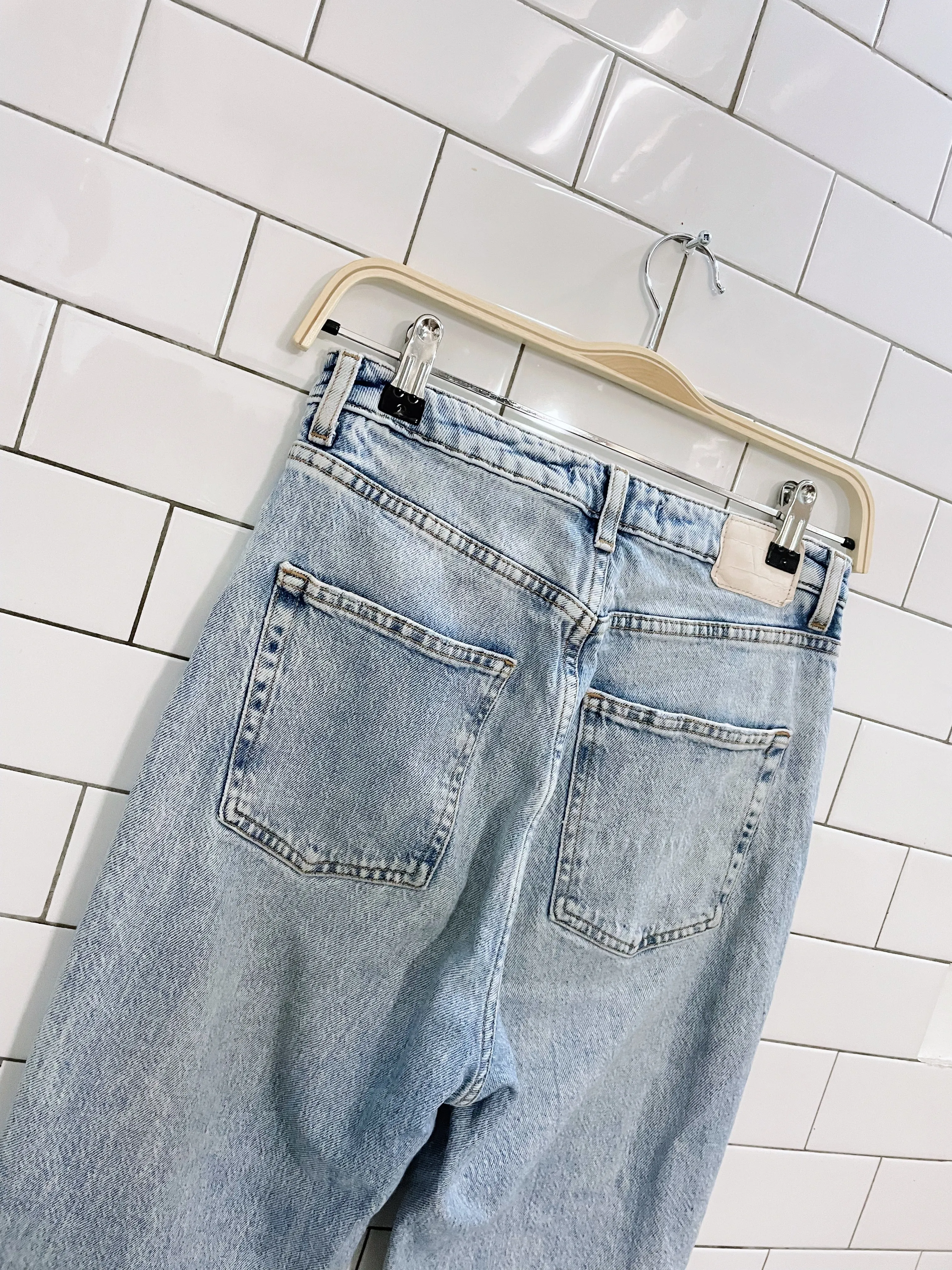 zara high rise straight split hem jeans sold by Good Market Thrift Store product image thumbnail 3