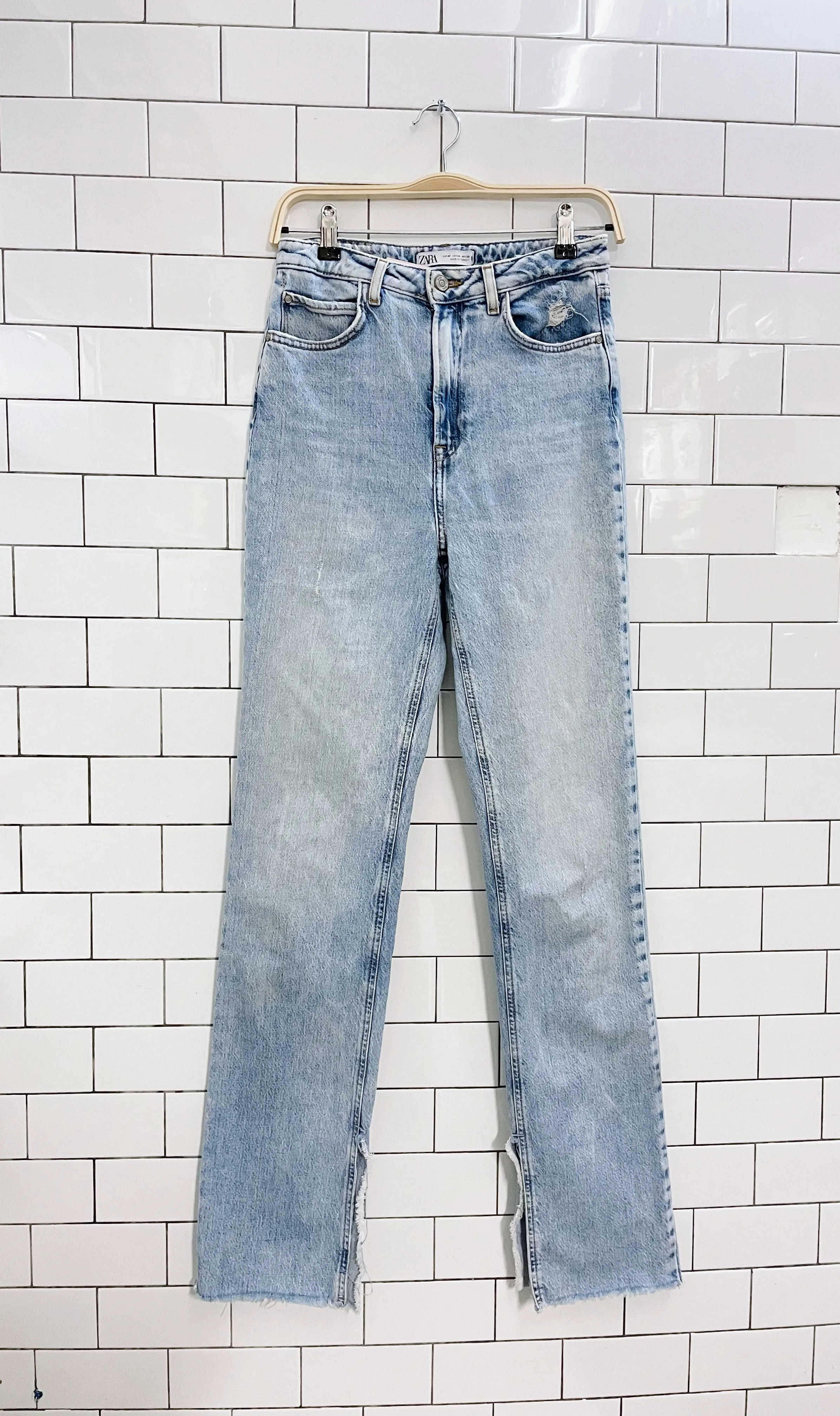 zara high rise straight split hem jeans sold by Good Market Thrift Store product image thumbnail 4