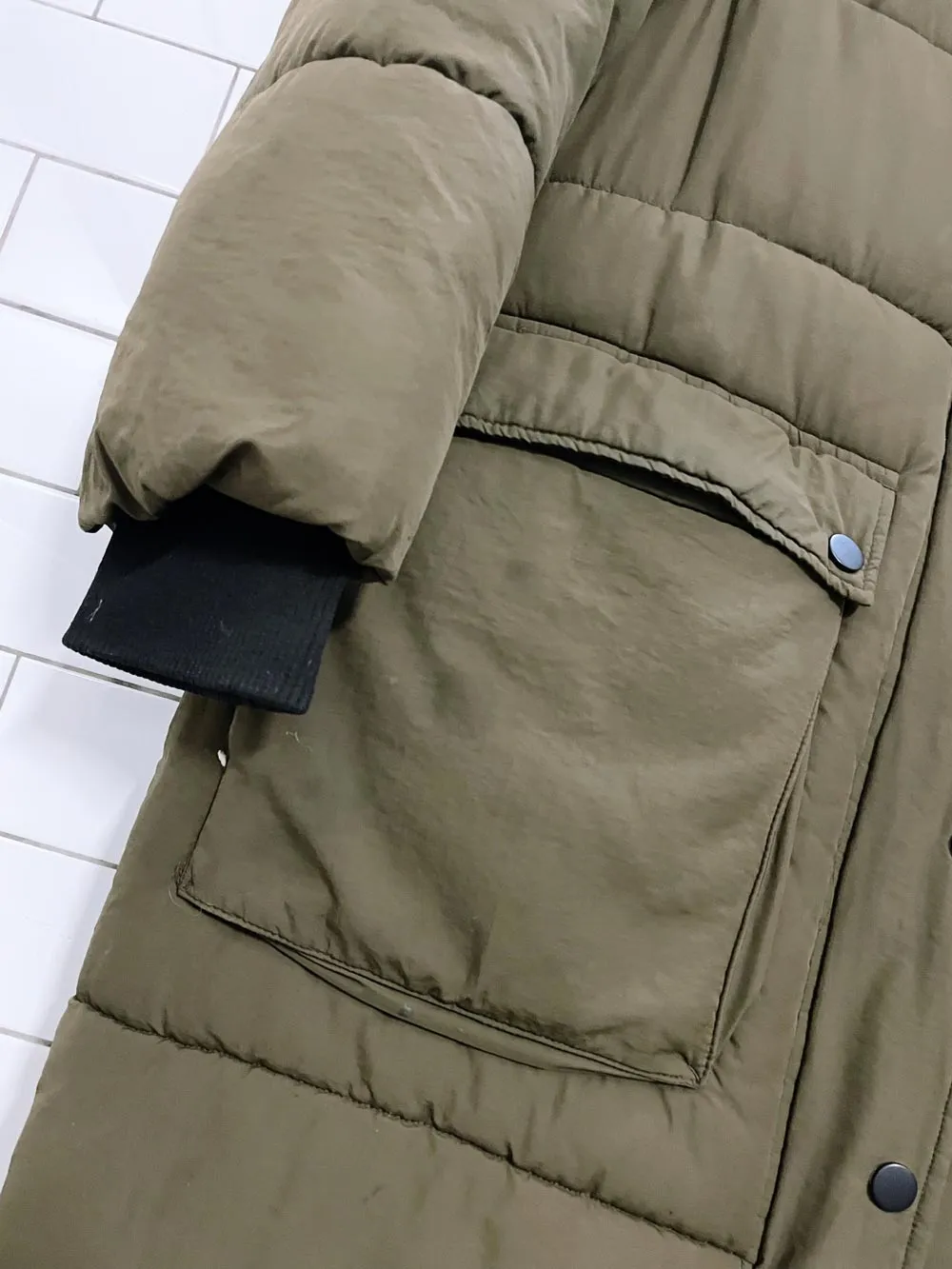 h&m logg khaki long hooded parka sold by Good Market Thrift Store product image thumbnail 4