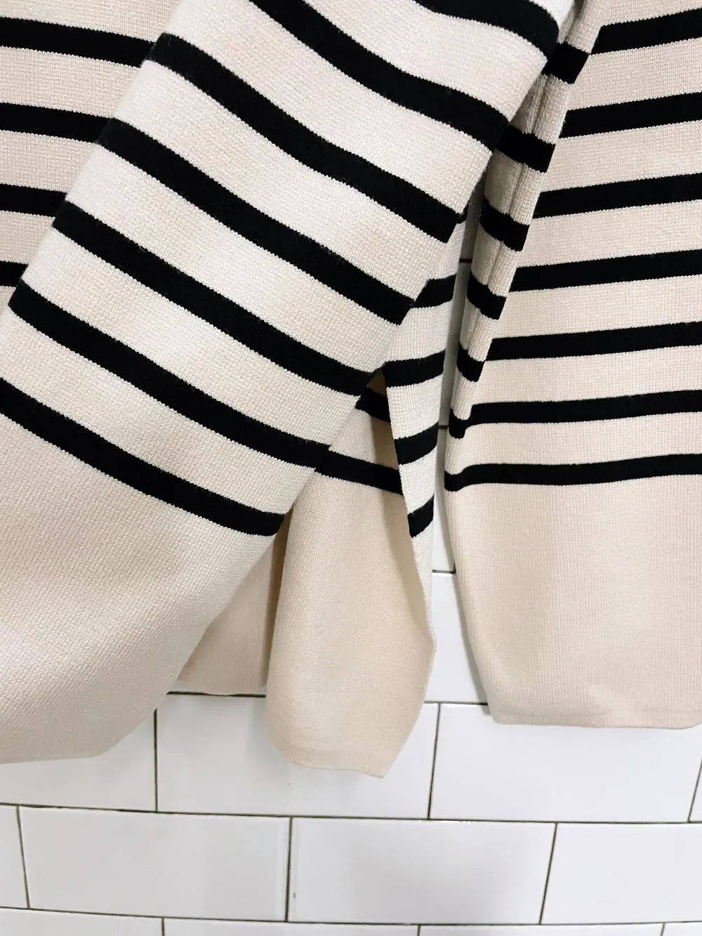 nwt h&m oversized striped knit turtleneck sold by Good Market Thrift Store product image thumbnail 2