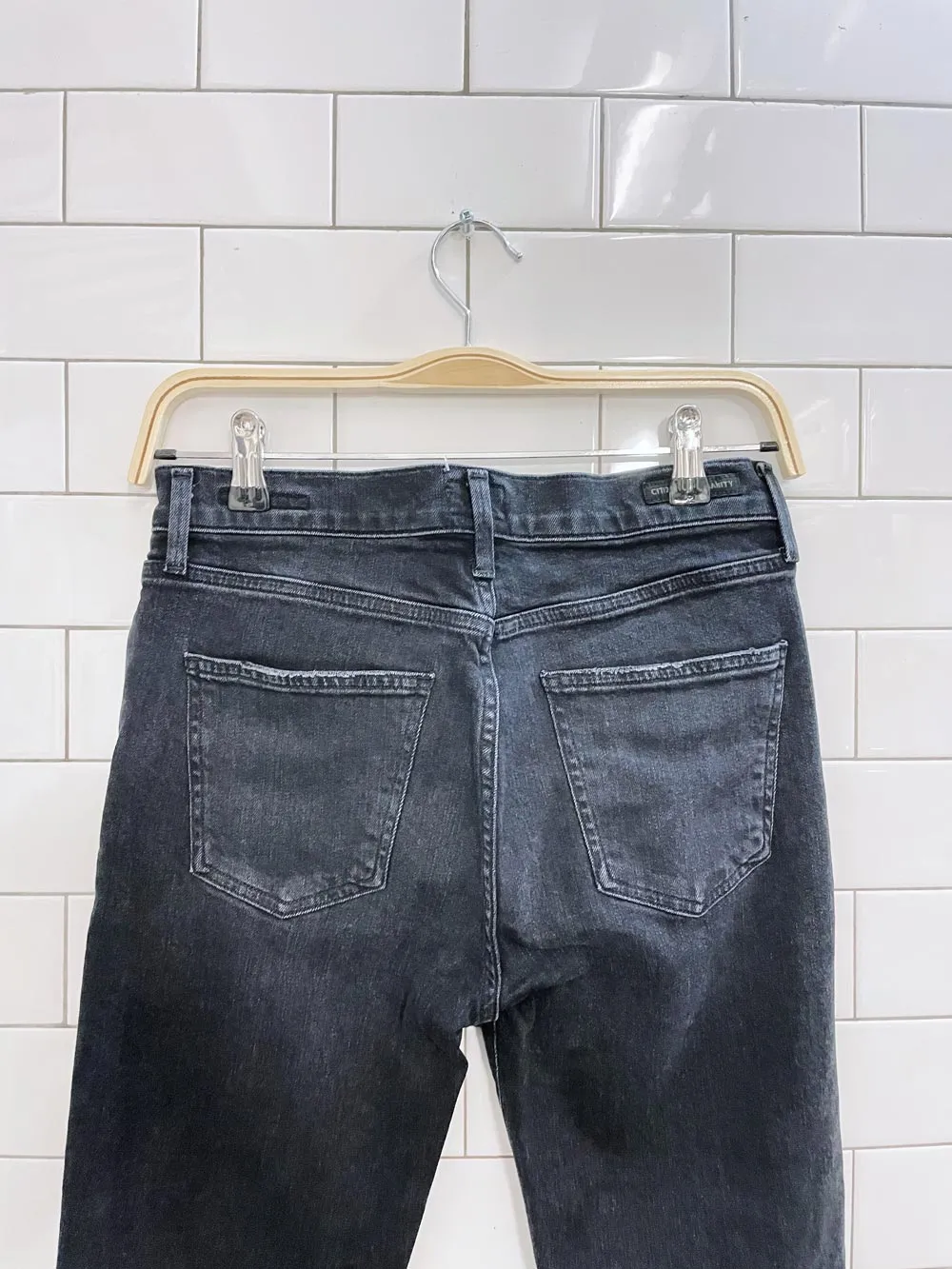 citizens of humanity rocket crop mid-rise skinny jean sold by Good Market Thrift Store product image thumbnail 3