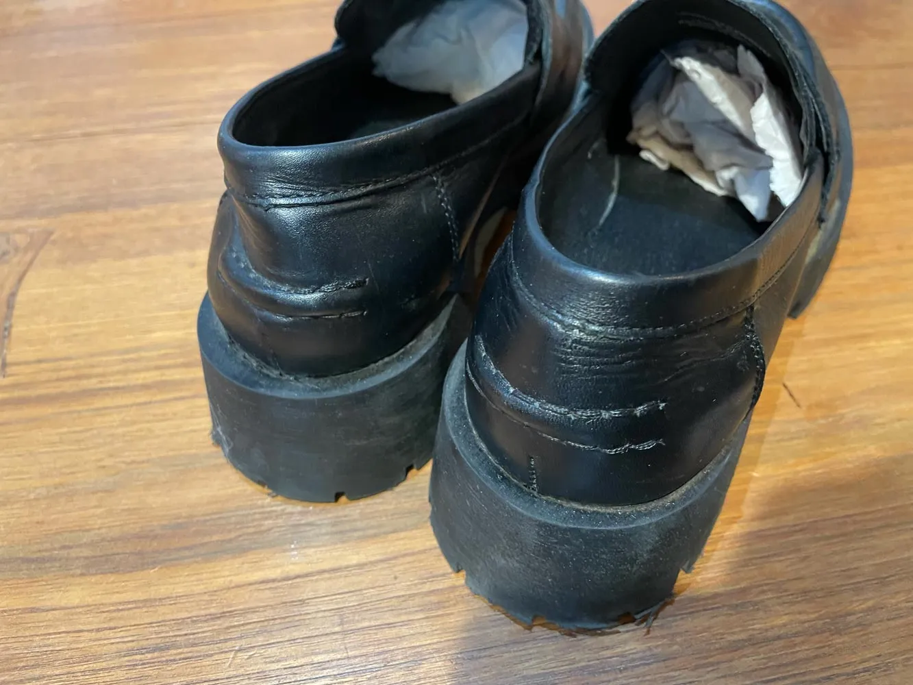 steve madden leather lawrence chunky loafer sold by Good Market Thrift Store product image thumbnail 4